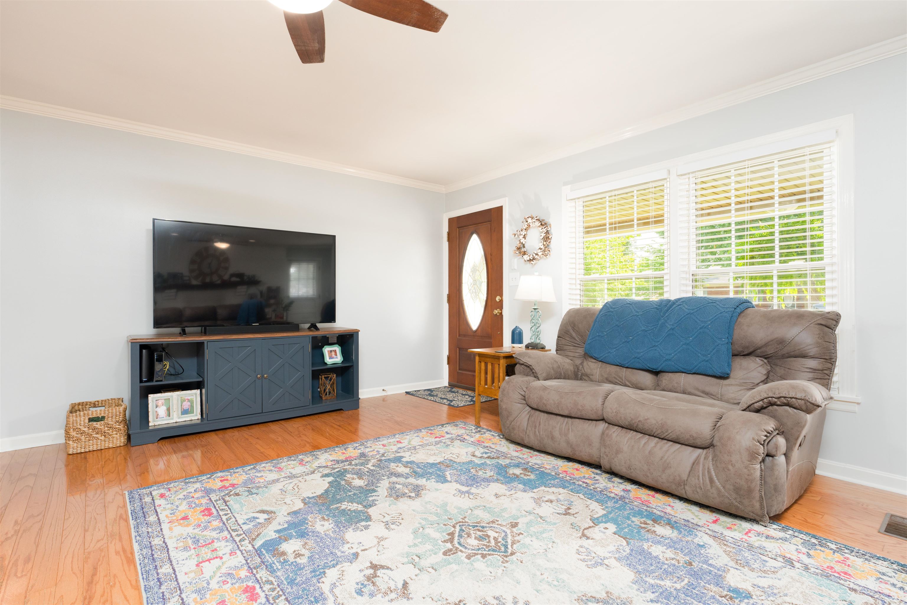 3204 Queens Way, Owensboro, Kentucky 42301, 3 Bedrooms Bedrooms, ,2 BathroomsBathrooms,Single Family Residence,For Sale,Queens Way,90231