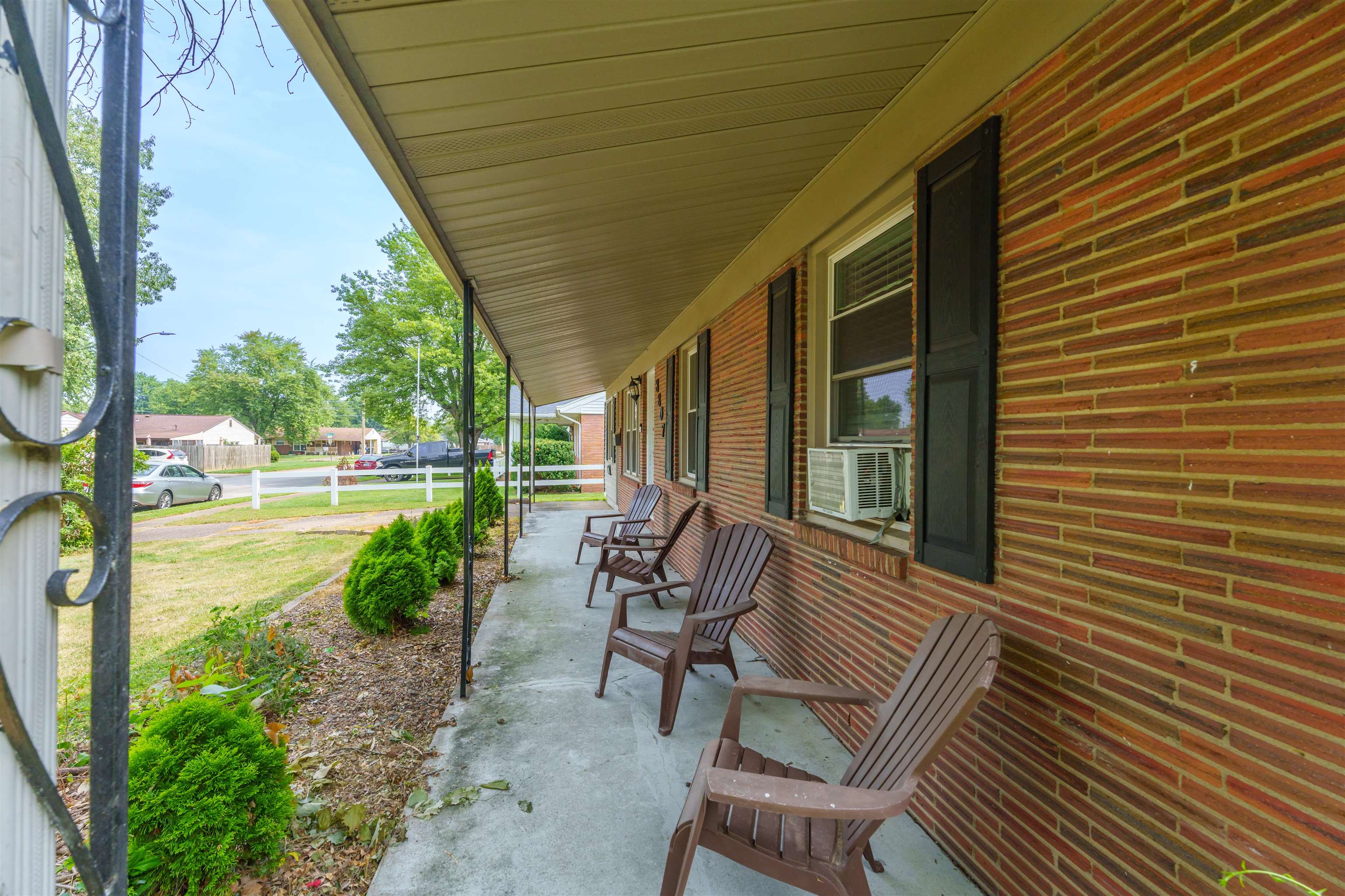 3807 Steele Drive, Owensboro, Kentucky 42303, 4 Bedrooms Bedrooms, ,1 BathroomBathrooms,Single Family Residence,For Sale,Steele Drive,90232