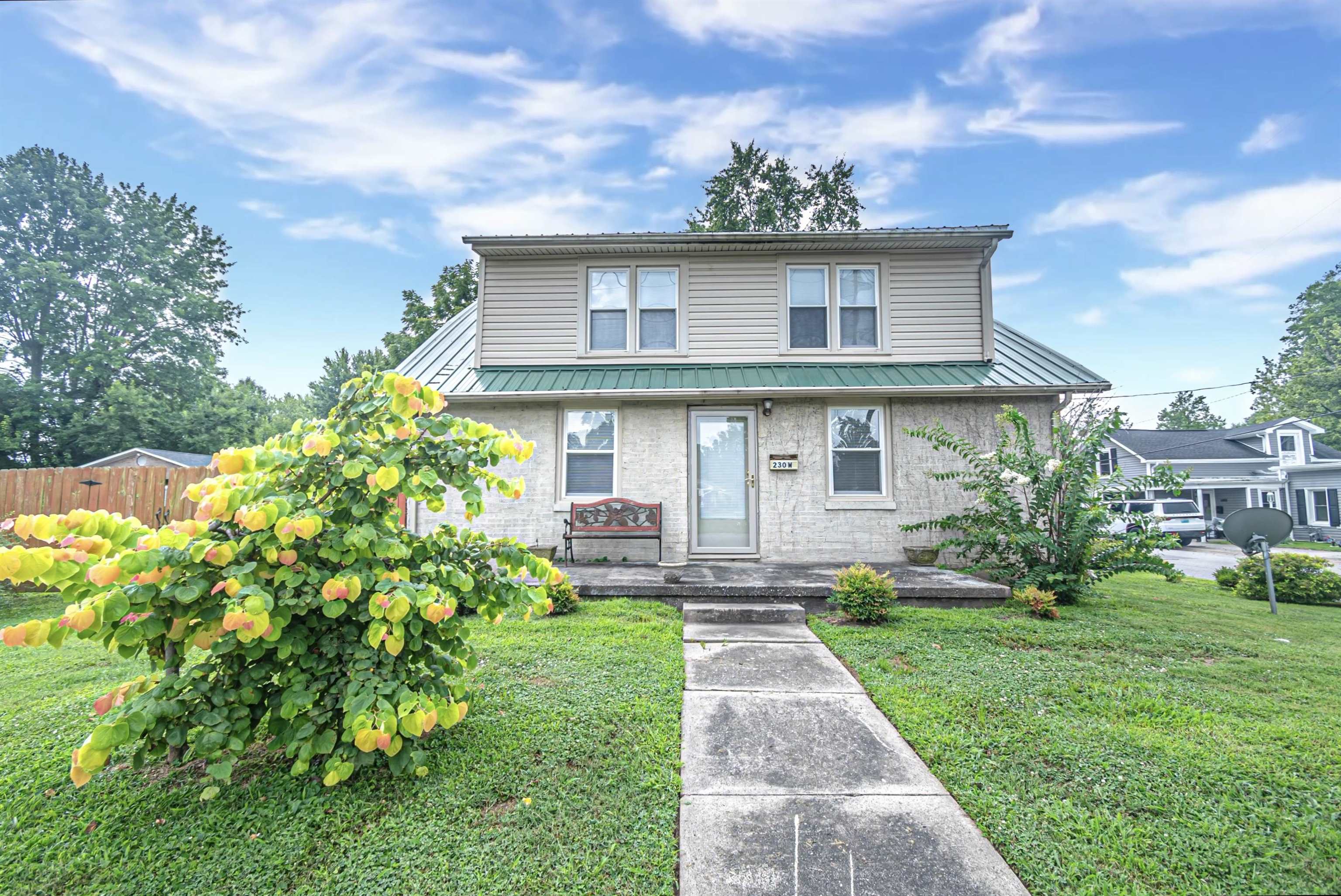 230 Byers Avenue, Owensboro, Kentucky 42303, 4 Bedrooms Bedrooms, ,2 BathroomsBathrooms,Single Family Residence,For Sale,Byers Avenue,90236