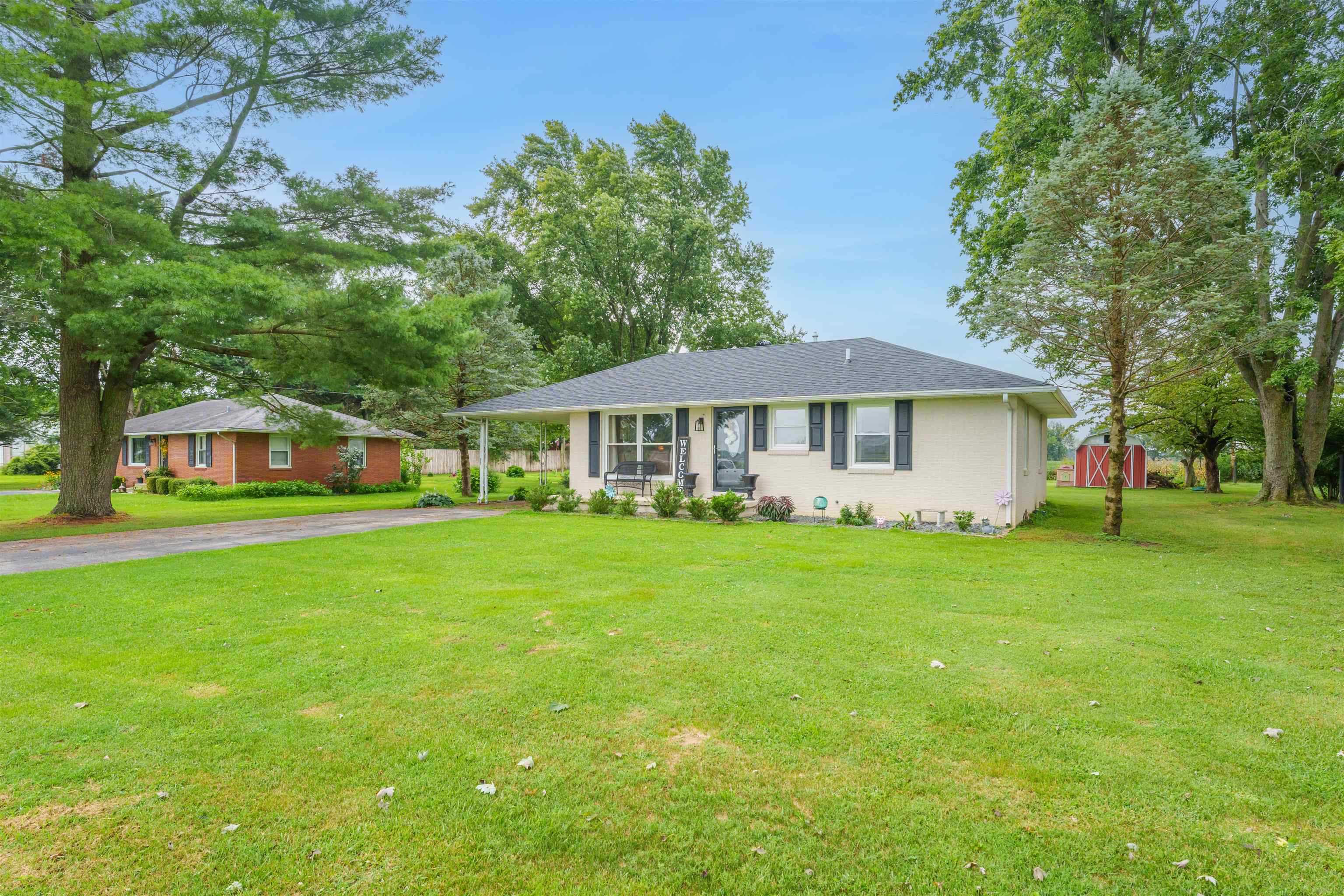 5136 West 5th Street Road, Owensboro, Kentucky 42301, 3 Bedrooms Bedrooms, ,2 BathroomsBathrooms,Single Family Residence,For Sale,West 5th Street Road,90250