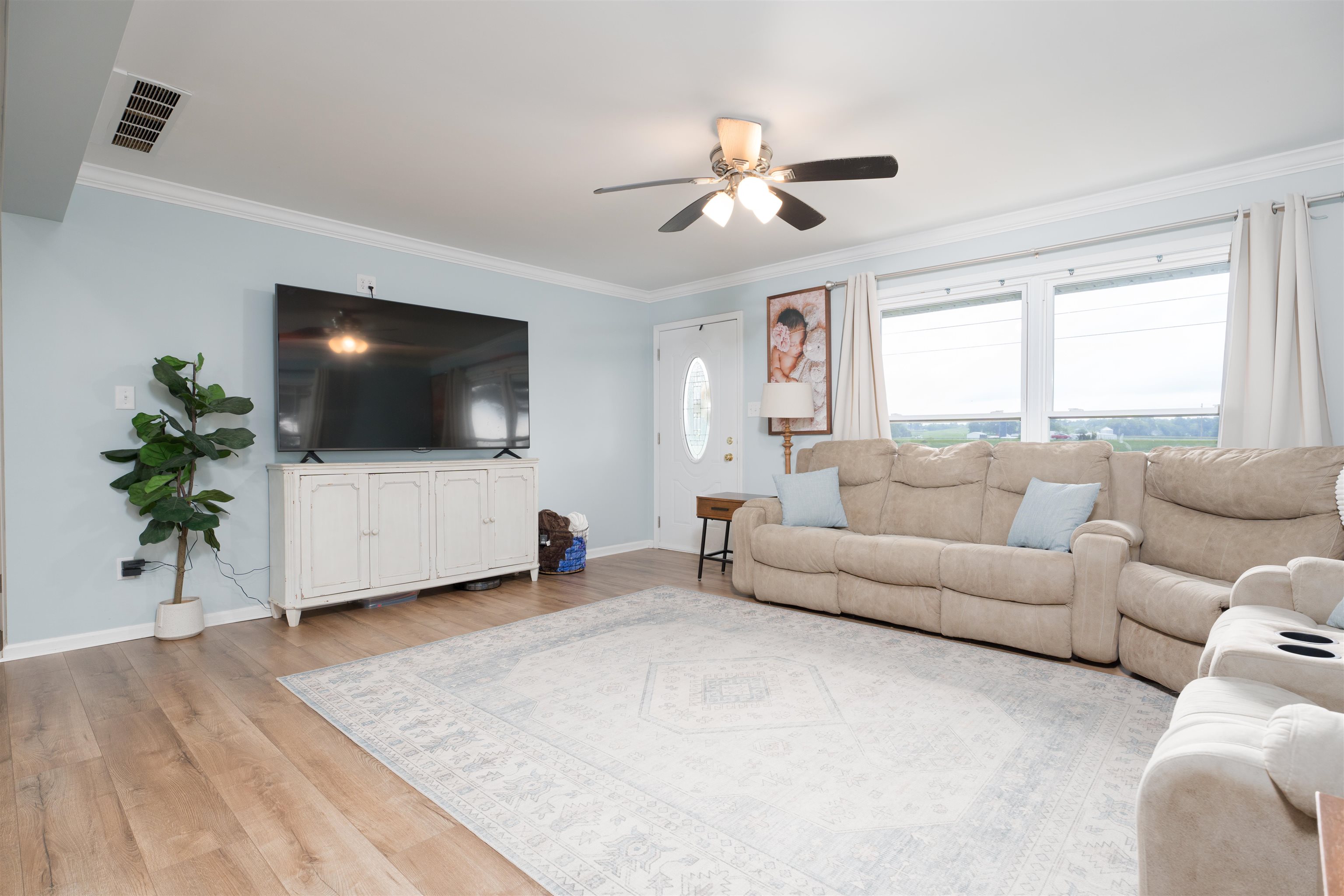 5136 West 5th Street Road, Owensboro, Kentucky 42301, 3 Bedrooms Bedrooms, ,2 BathroomsBathrooms,Single Family Residence,For Sale,West 5th Street Road,90250