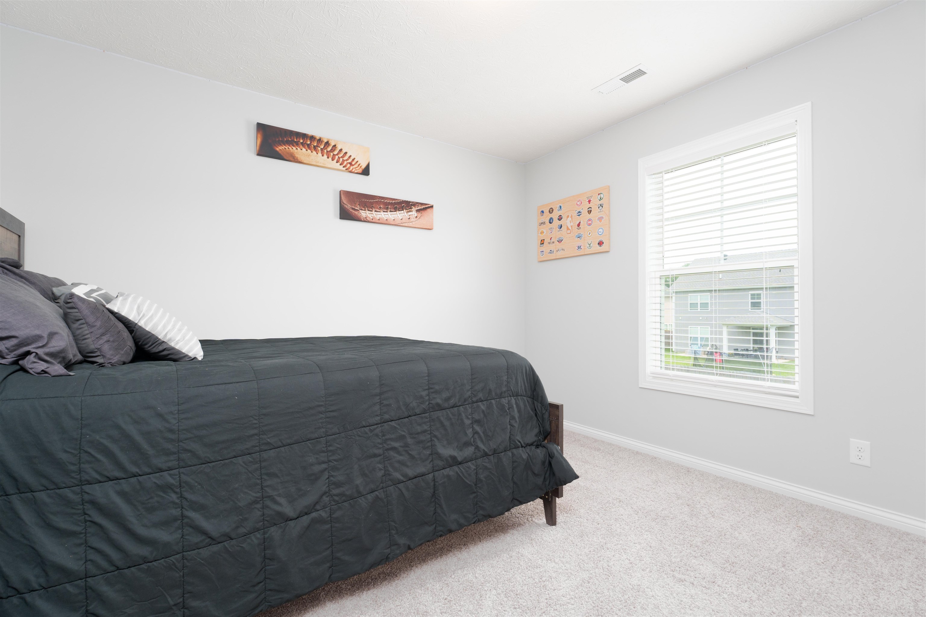 3880 Brookfield Drive, Owensboro, Kentucky 42303, 4 Bedrooms Bedrooms, ,2 BathroomsBathrooms,Single Family Residence,For Sale,Brookfield Drive,90253