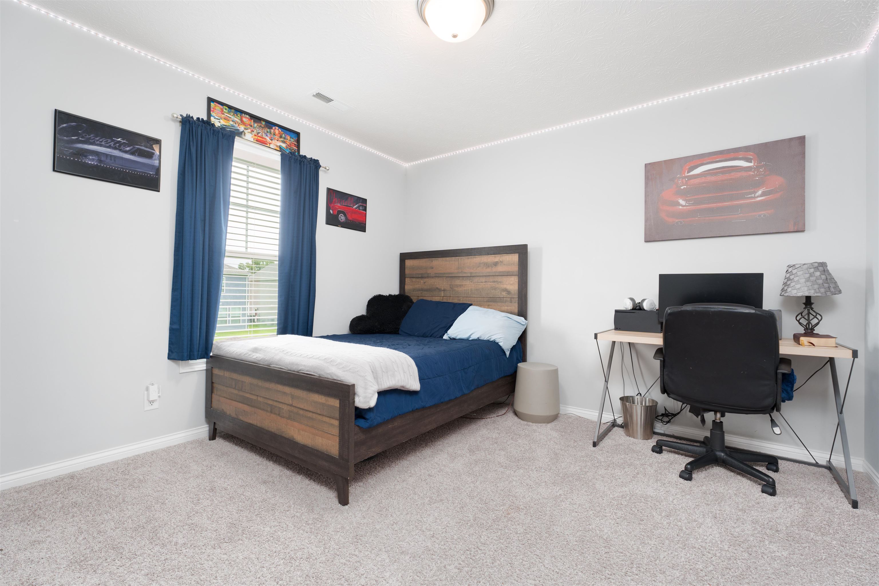 3880 Brookfield Drive, Owensboro, Kentucky 42303, 4 Bedrooms Bedrooms, ,2 BathroomsBathrooms,Single Family Residence,For Sale,Brookfield Drive,90253
