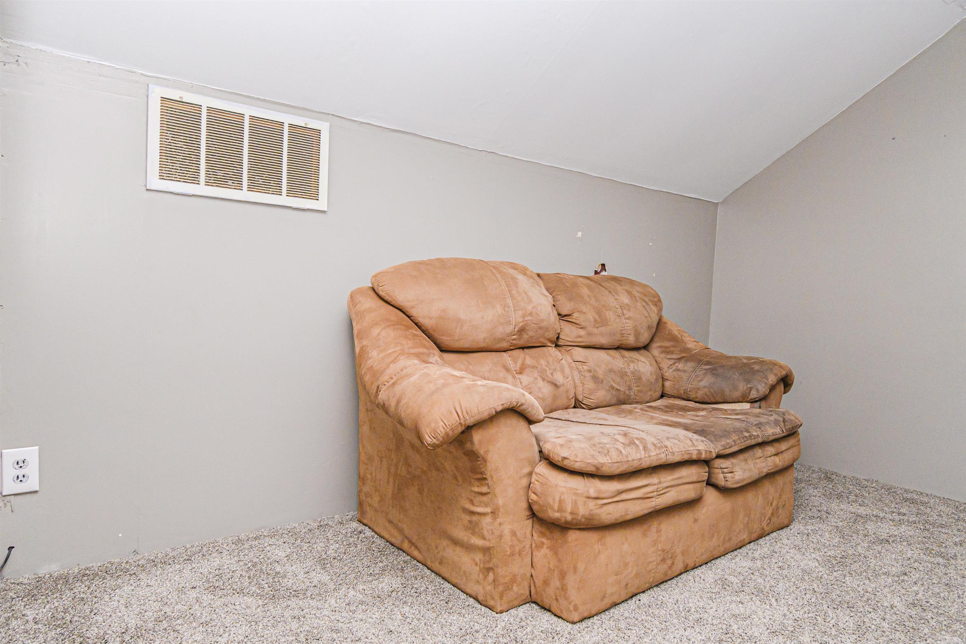 2736 Count Fleet Loop, Owensboro, Kentucky 42301, 4 Bedrooms Bedrooms, ,2 BathroomsBathrooms,Single Family Residence,For Sale,Count Fleet Loop,90259