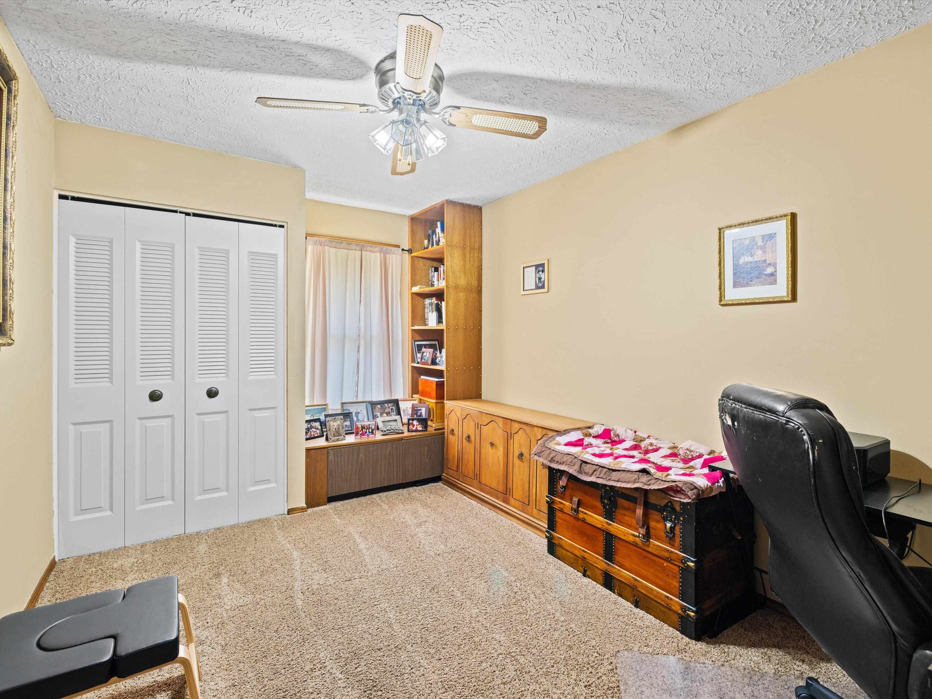 2307 Landsdowne, Owensboro, Kentucky 42303-1944, 3 Bedrooms Bedrooms, ,1 BathroomBathrooms,Single Family Residence,For Sale,Landsdowne,90260