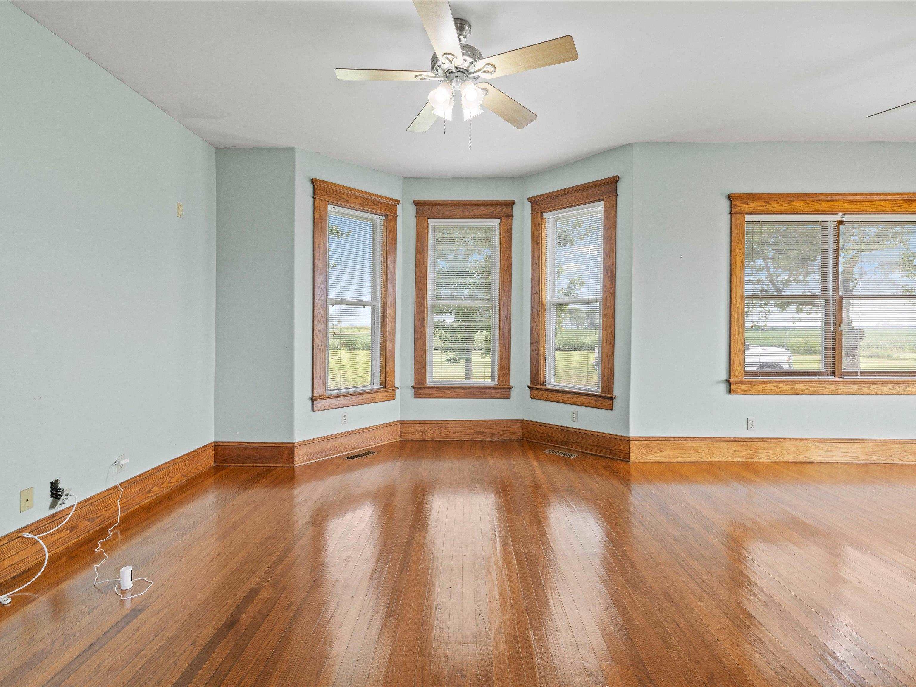 8231 Todd Bridge Rd, Owensboro, Kentucky 42301, 4 Bedrooms Bedrooms, ,4 BathroomsBathrooms,Single Family Residence,For Sale,Todd Bridge Rd,90262