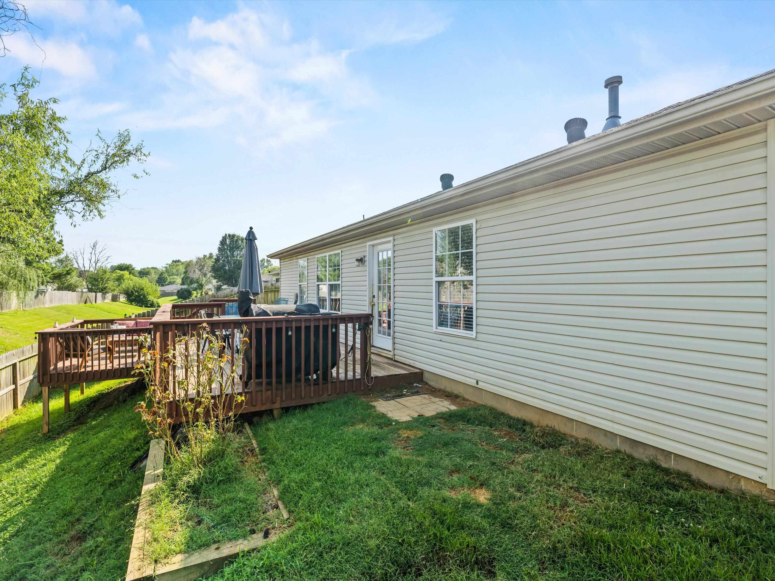 2525 Landing Terrace, Owensboro, Kentucky 42303, 3 Bedrooms Bedrooms, ,2 BathroomsBathrooms,Single Family Residence,For Sale,Landing Terrace,90265