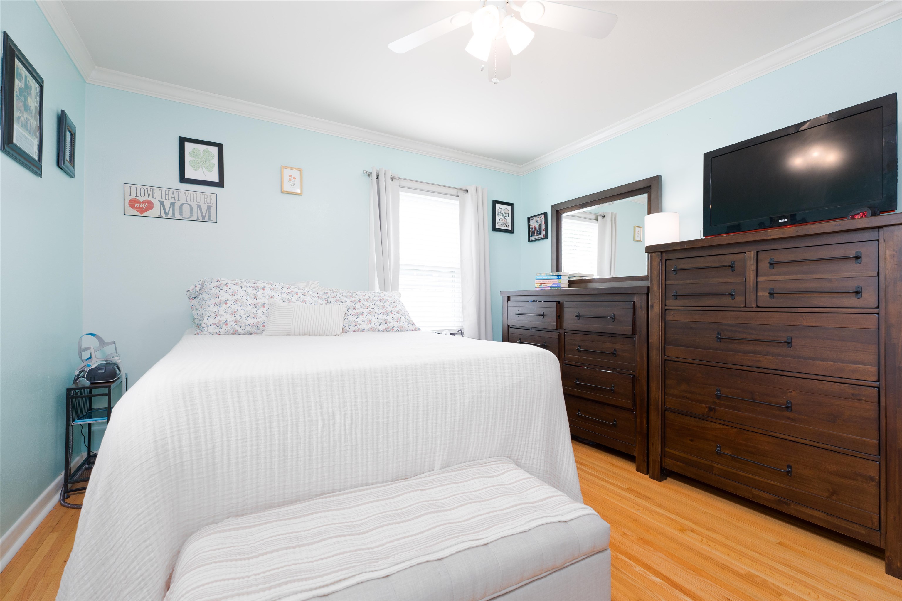 1406 Booth Ave, Owensboro, Kentucky 42301, 4 Bedrooms Bedrooms, ,2 BathroomsBathrooms,Single Family Residence,For Sale,Booth Ave,90266