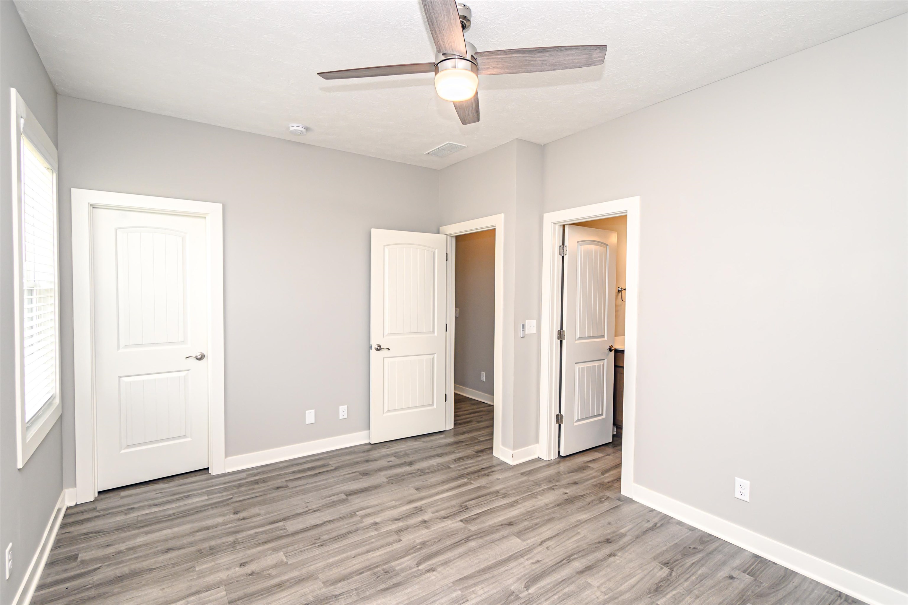 2165 Skaggs Ct, Owensboro, Kentucky 42301, 4 Bedrooms Bedrooms, ,3 BathroomsBathrooms,Single Family Residence,For Sale,Skaggs Ct,90270