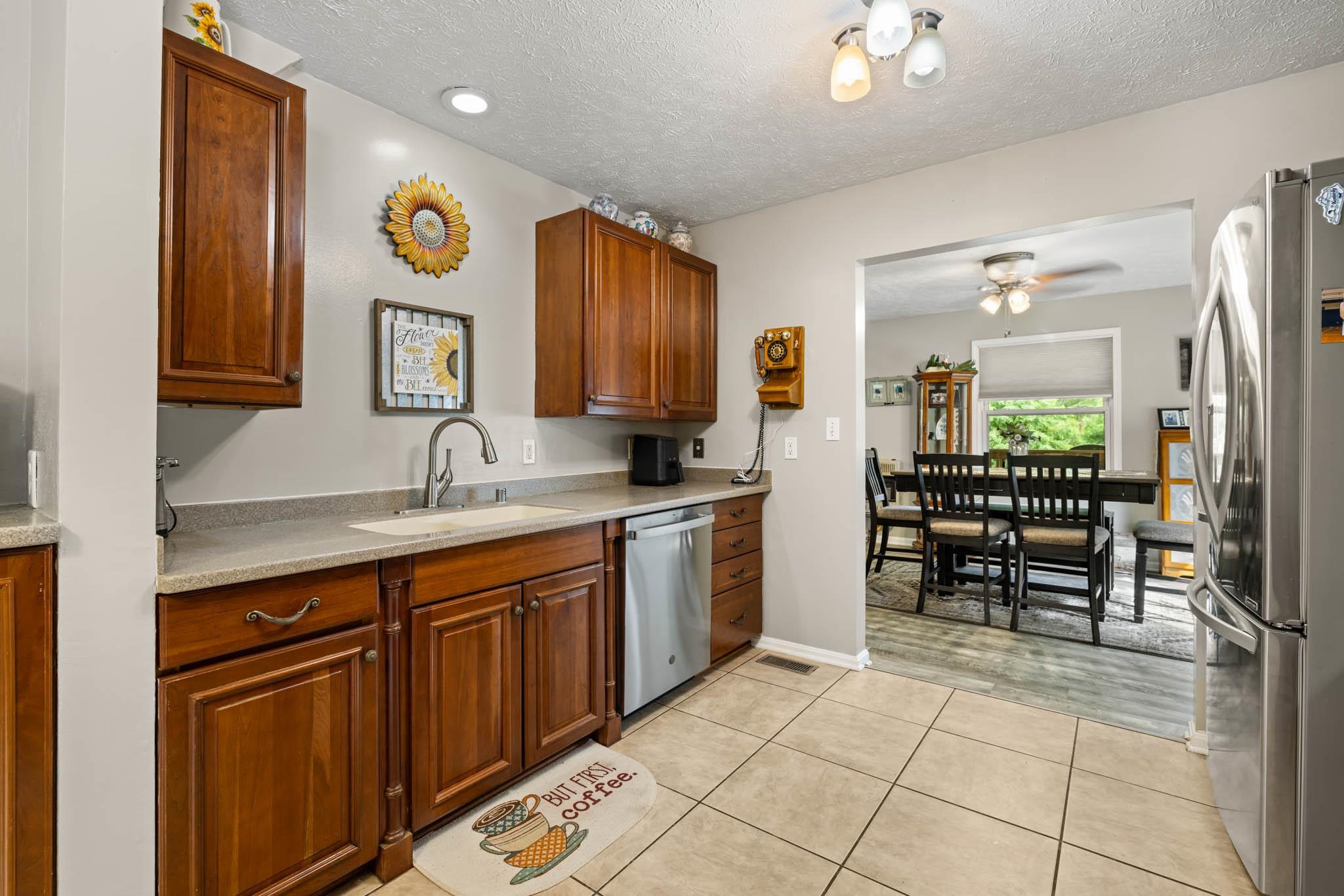 9122 Hwy 405, Maceo, Kentucky 42355, 4 Bedrooms Bedrooms, ,1 BathroomBathrooms,Single Family Residence,For Sale,Hwy 405,90274