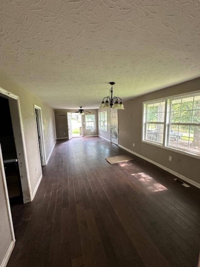 232 Campbell Road, Bowling Green, Kentucky 42101, 3 Bedrooms Bedrooms, ,2 BathroomsBathrooms,Single Family Residence,For Sale,Campbell Road,90277