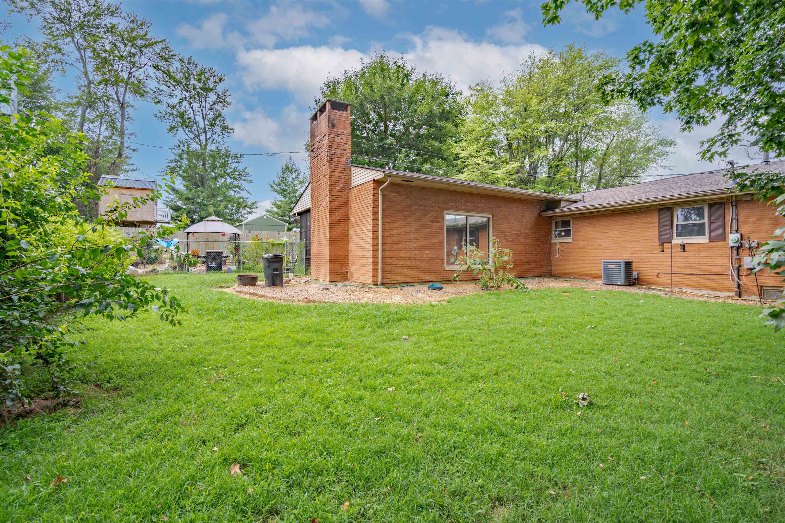 3362 Thruston Dermont Rd., Owensboro, Kentucky 42303, 3 Bedrooms Bedrooms, ,2 BathroomsBathrooms,Single Family Residence,For Sale,Thruston Dermont Rd.,90279