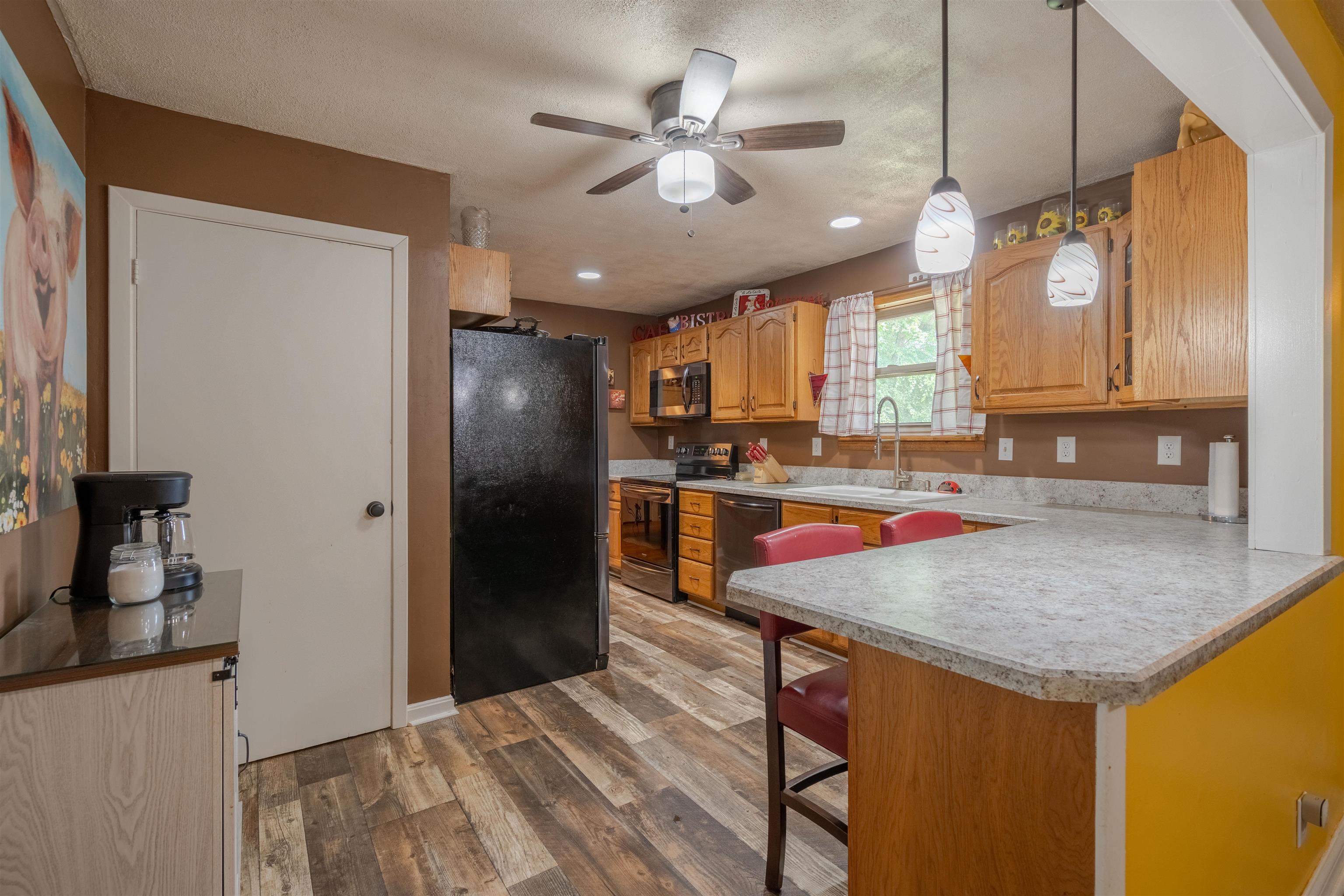 3362 Thruston Dermont Rd., Owensboro, Kentucky 42303, 3 Bedrooms Bedrooms, ,2 BathroomsBathrooms,Single Family Residence,For Sale,Thruston Dermont Rd.,90279