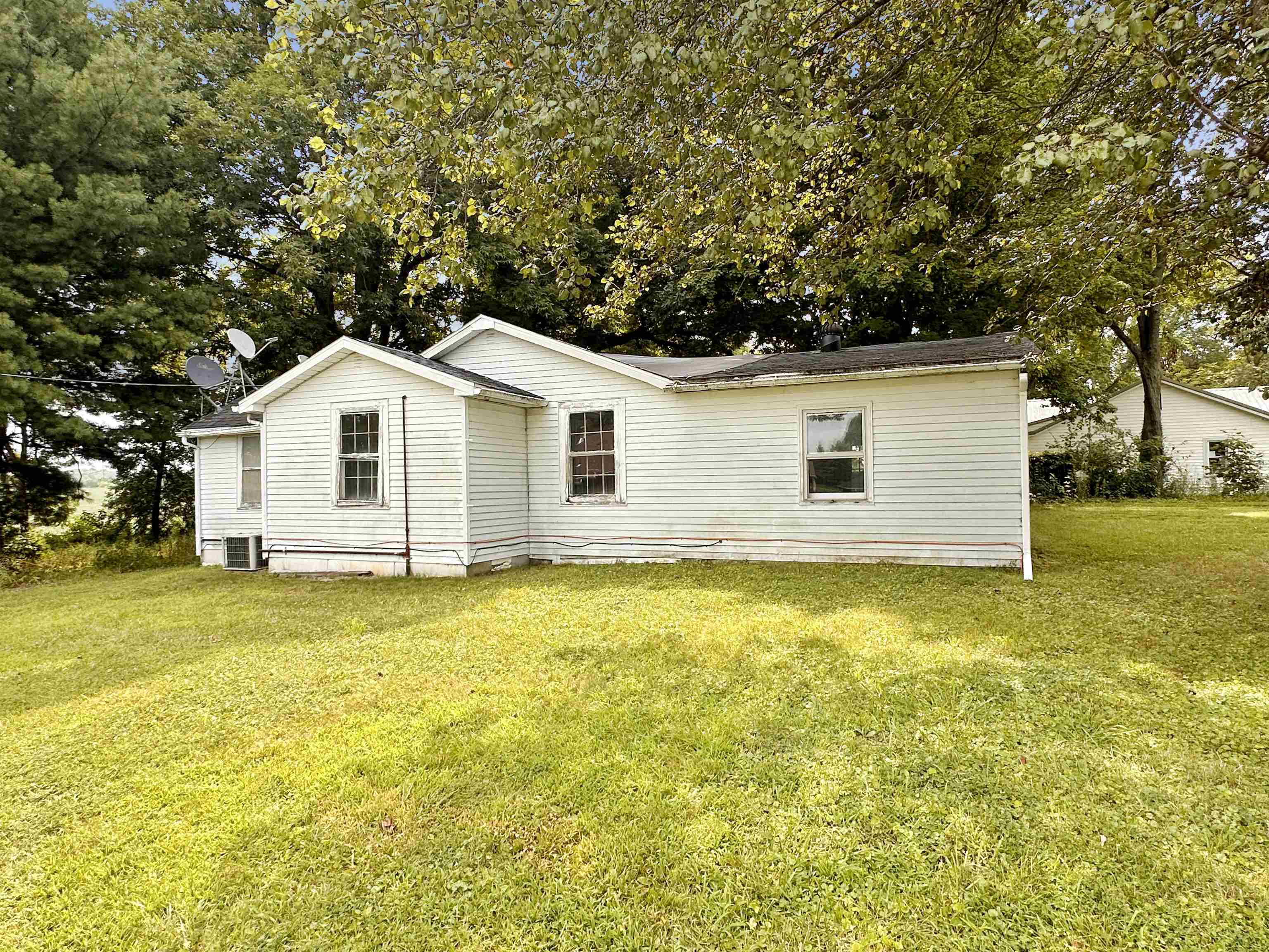7145 US HWY 231, Philpot, Kentucky 42366, 4 Bedrooms Bedrooms, ,2 BathroomsBathrooms,Single Family Residence,For Sale,US HWY 231,90280