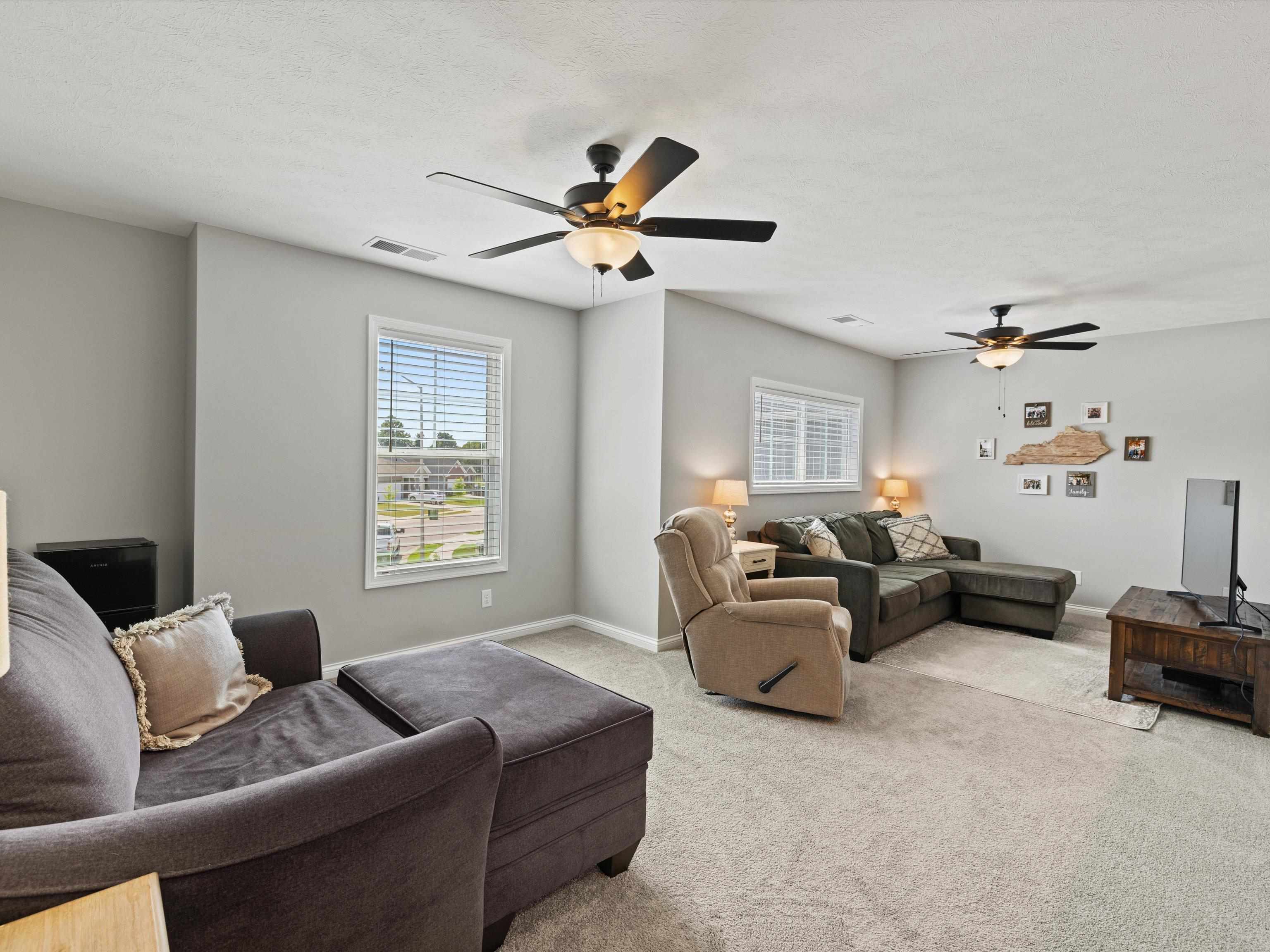 2380 Skaggs Court, Owensboro, Kentucky 42301, 3 Bedrooms Bedrooms, ,2 BathroomsBathrooms,Single Family Residence,For Sale,Skaggs Court,90284