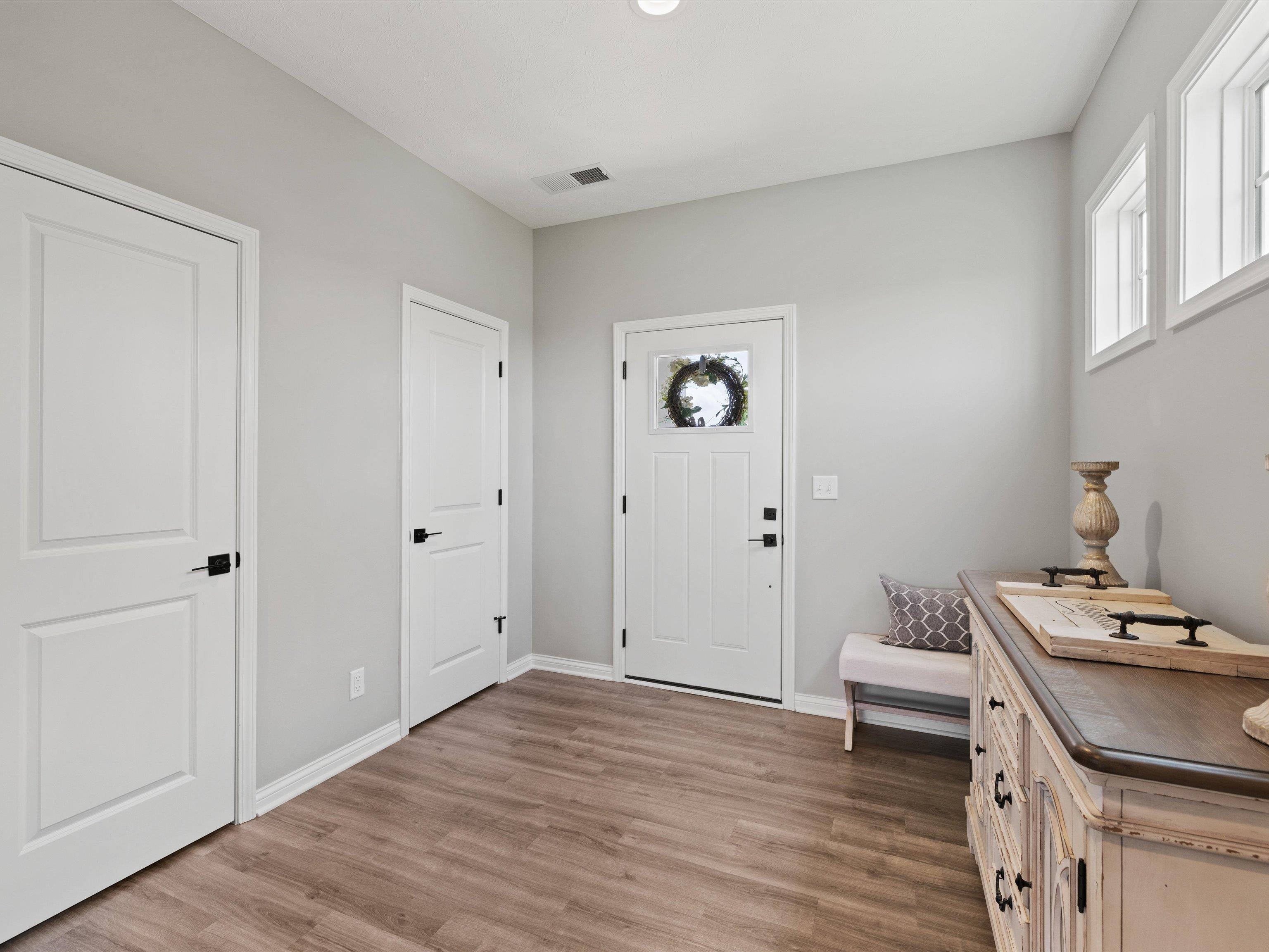 2380 Skaggs Court, Owensboro, Kentucky 42301, 3 Bedrooms Bedrooms, ,2 BathroomsBathrooms,Single Family Residence,For Sale,Skaggs Court,90284