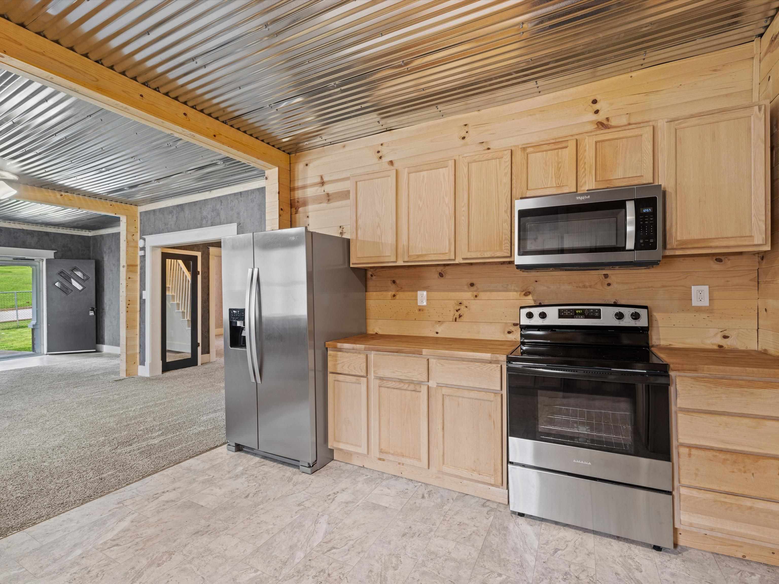 1102 Broad Street, Central City, Kentucky 42330, 3 Bedrooms Bedrooms, ,1 BathroomBathrooms,Single Family Residence,For Sale,Broad Street,90286