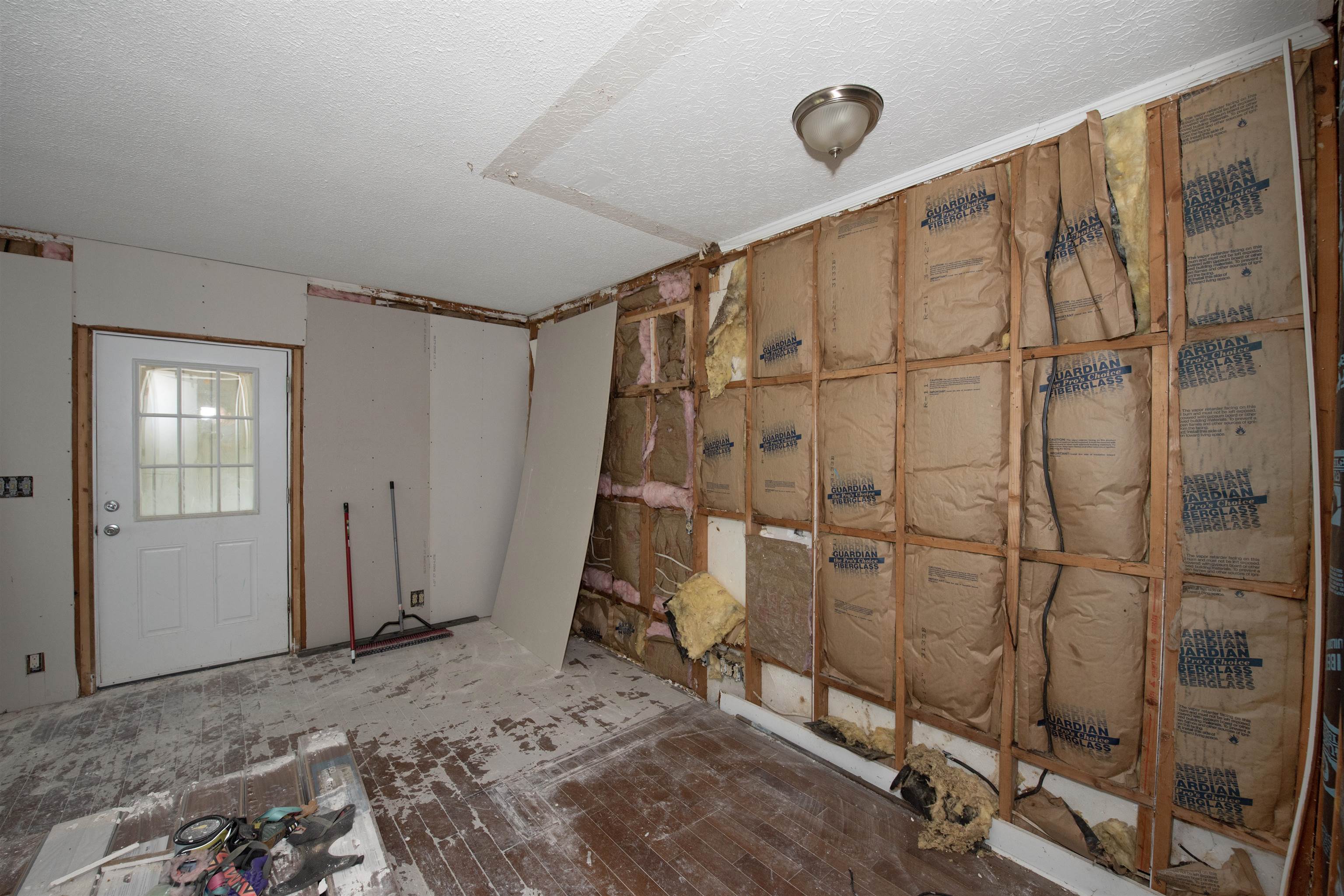 205 8 Mile Lane, Greenville, Kentucky 42345, 3 Bedrooms Bedrooms, ,1 BathroomBathrooms,Single Family Residence,For Sale,8 Mile Lane,90294