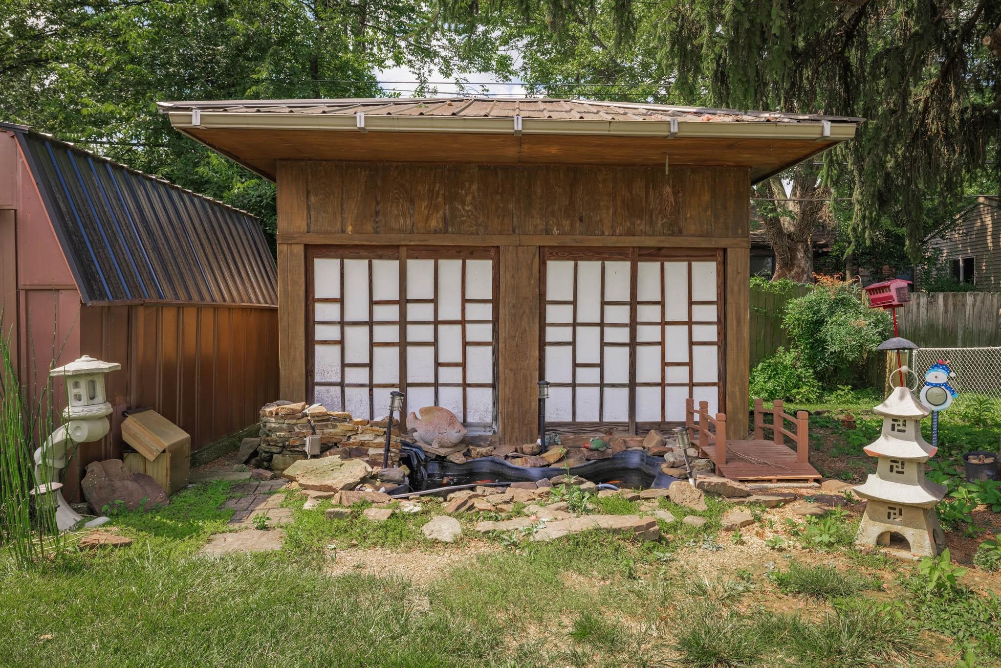 820 Parkway Drive South, Owensboro, Kentucky 42303, 2 Bedrooms Bedrooms, ,2 BathroomsBathrooms,Single Family Residence,For Sale,Parkway Drive South,90300