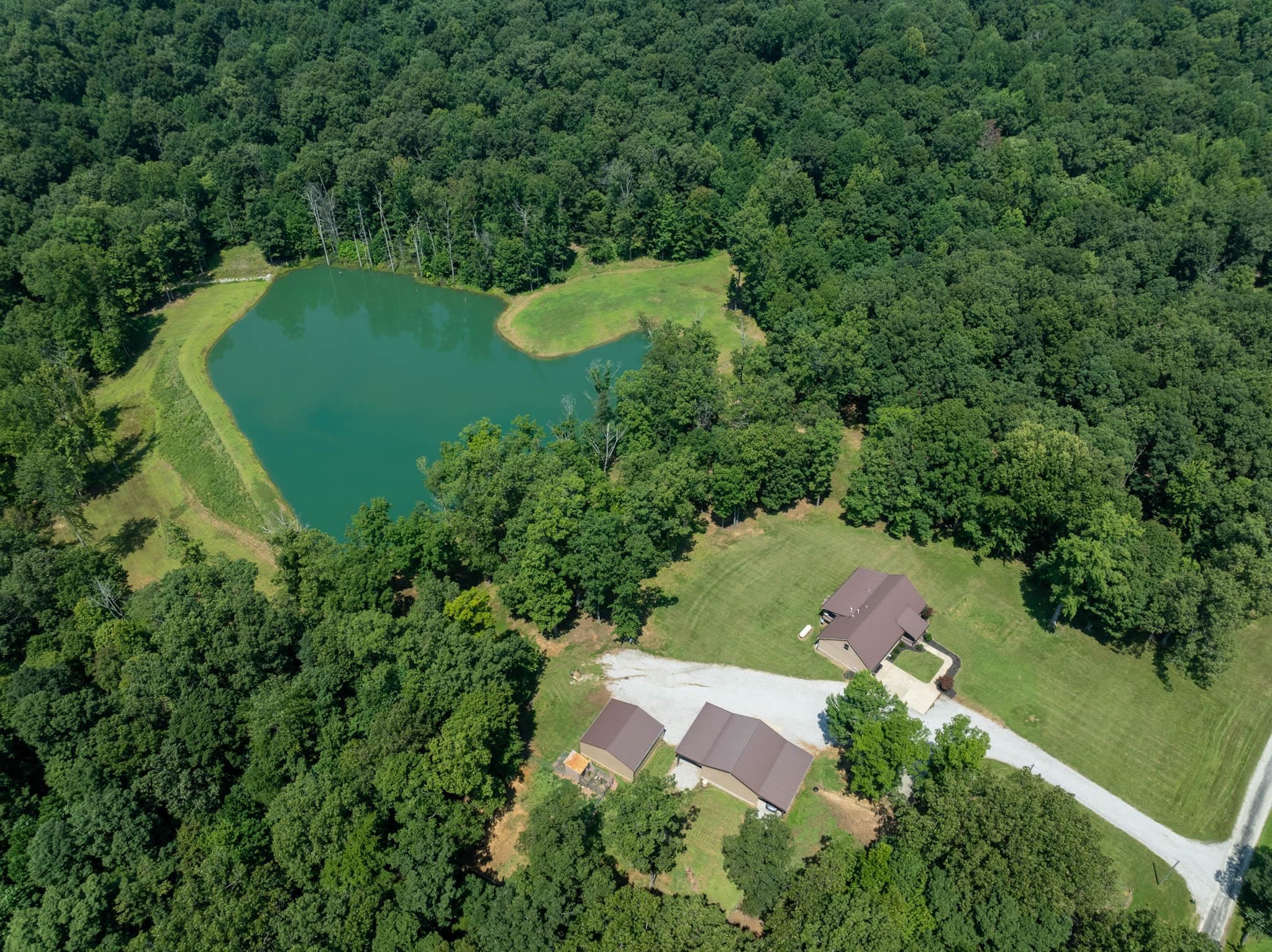 371 Bear Run Ln., Hartford, Kentucky 42347, 3 Bedrooms Bedrooms, ,2 BathroomsBathrooms,Single Family Residence,For Sale,Bear Run Ln.,90305