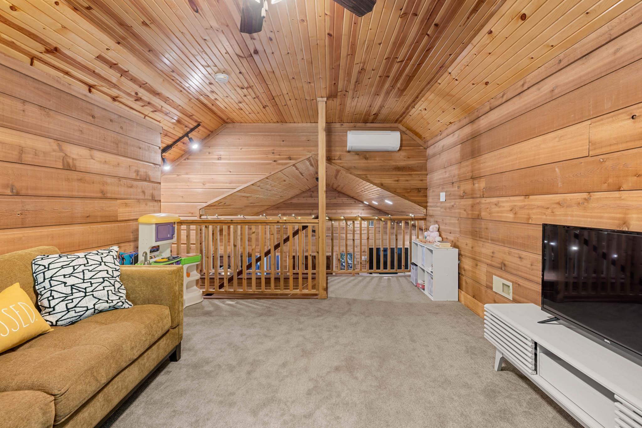 371 Bear Run Ln., Hartford, Kentucky 42347, 3 Bedrooms Bedrooms, ,2 BathroomsBathrooms,Single Family Residence,For Sale,Bear Run Ln.,90305
