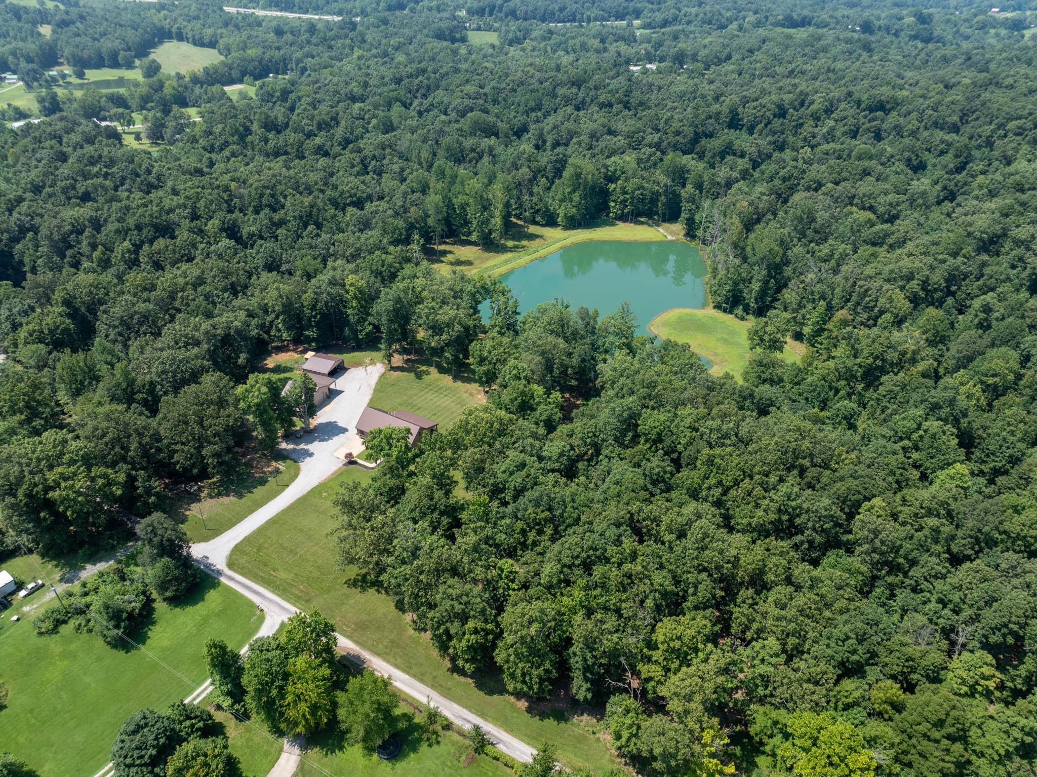 371 Bear Run Ln., Hartford, Kentucky 42347, 3 Bedrooms Bedrooms, ,2 BathroomsBathrooms,Single Family Residence,For Sale,Bear Run Ln.,90305