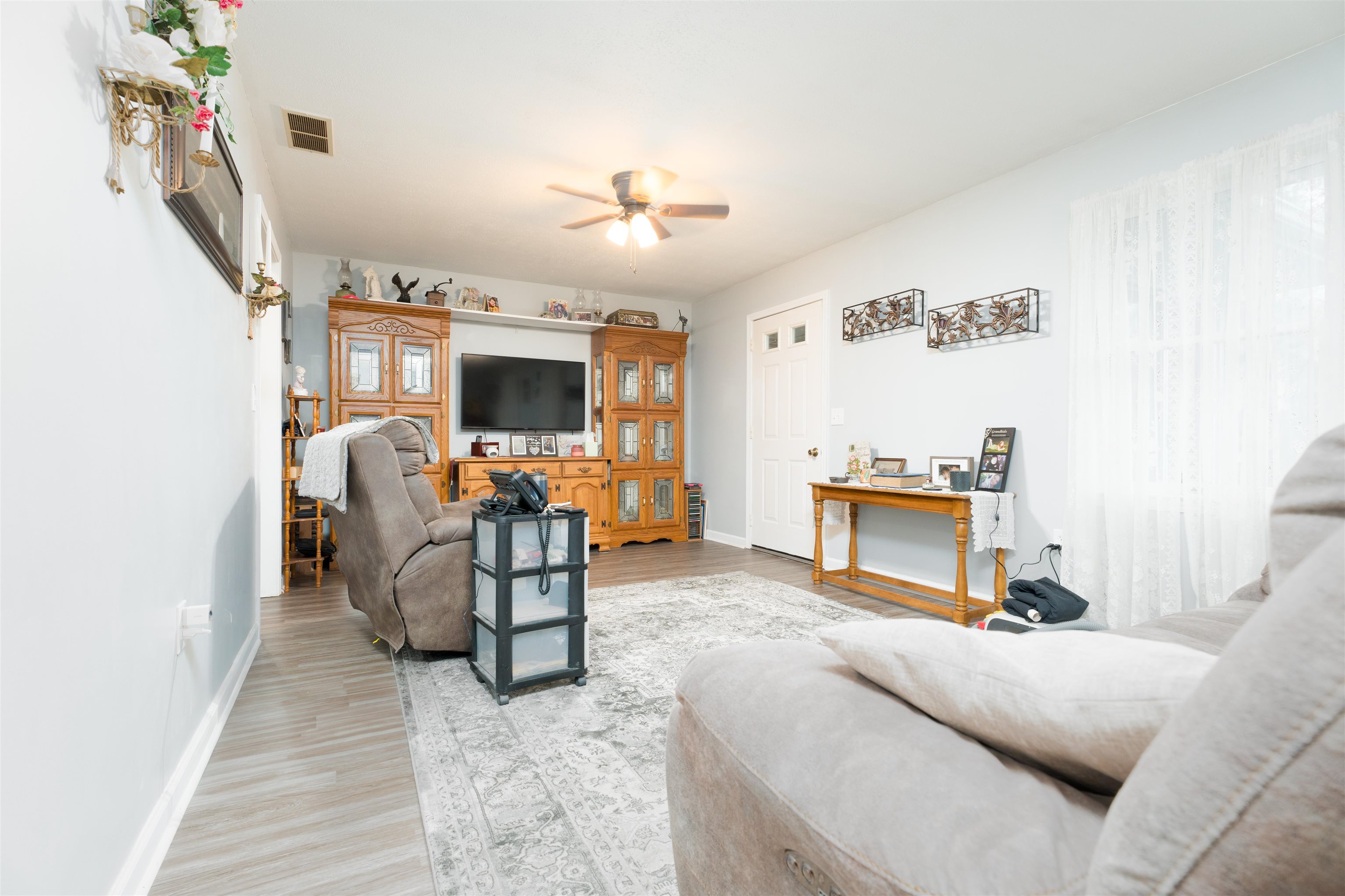 13282 US Hwy 231 N, Utica, Kentucky 42376, 3 Bedrooms Bedrooms, ,2 BathroomsBathrooms,Single Family Residence,For Sale,US Hwy 231 N,90306