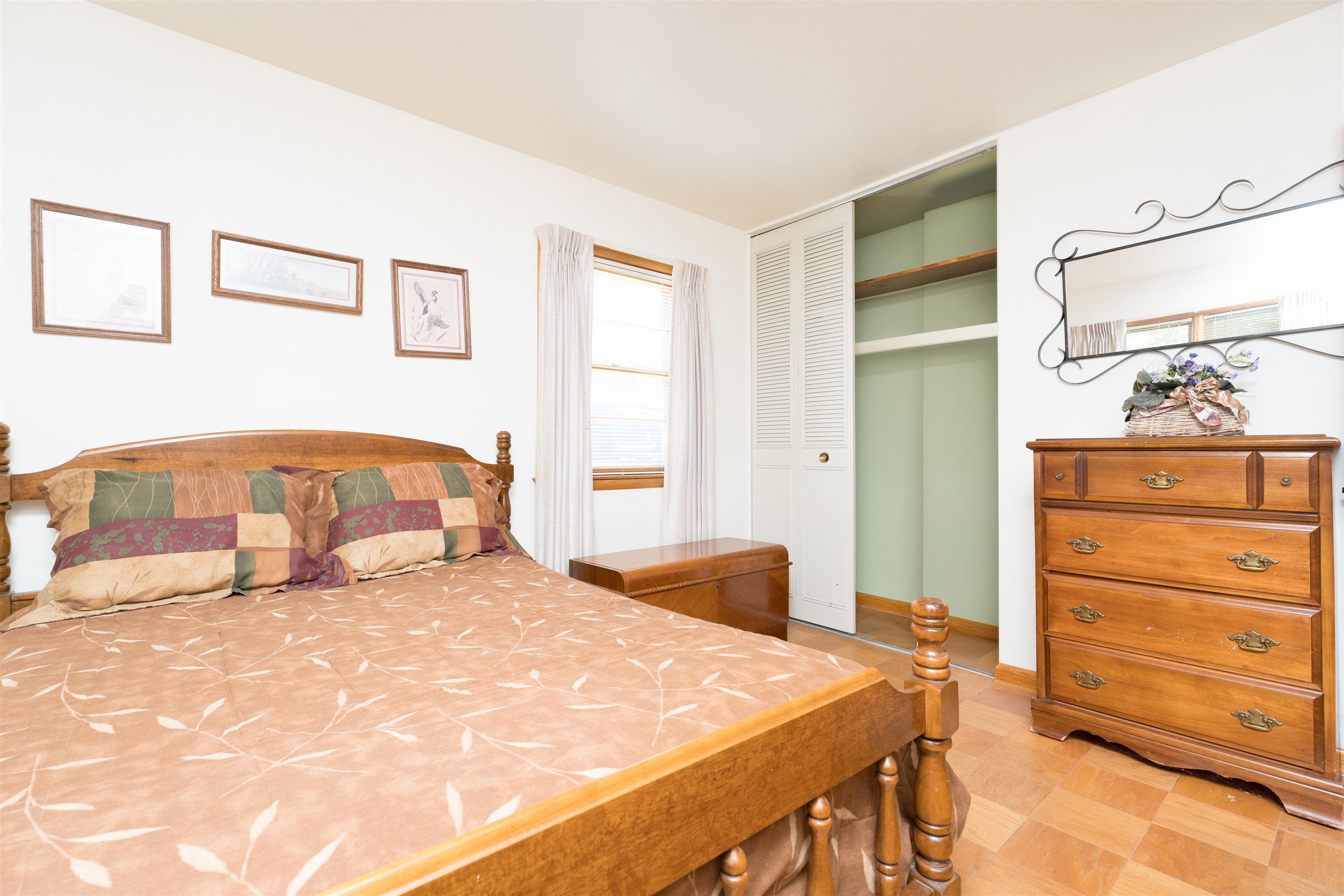 1912 Wyandotte Avenue, Owensboro, Kentucky 42301, 3 Bedrooms Bedrooms, ,1 BathroomBathrooms,Single Family Residence,For Sale,Wyandotte Avenue,90313