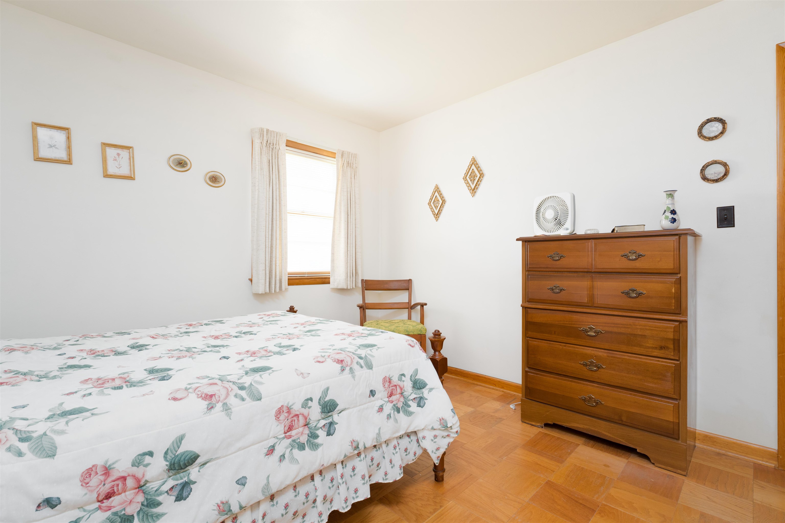 1912 Wyandotte Avenue, Owensboro, Kentucky 42301, 3 Bedrooms Bedrooms, ,1 BathroomBathrooms,Single Family Residence,For Sale,Wyandotte Avenue,90313