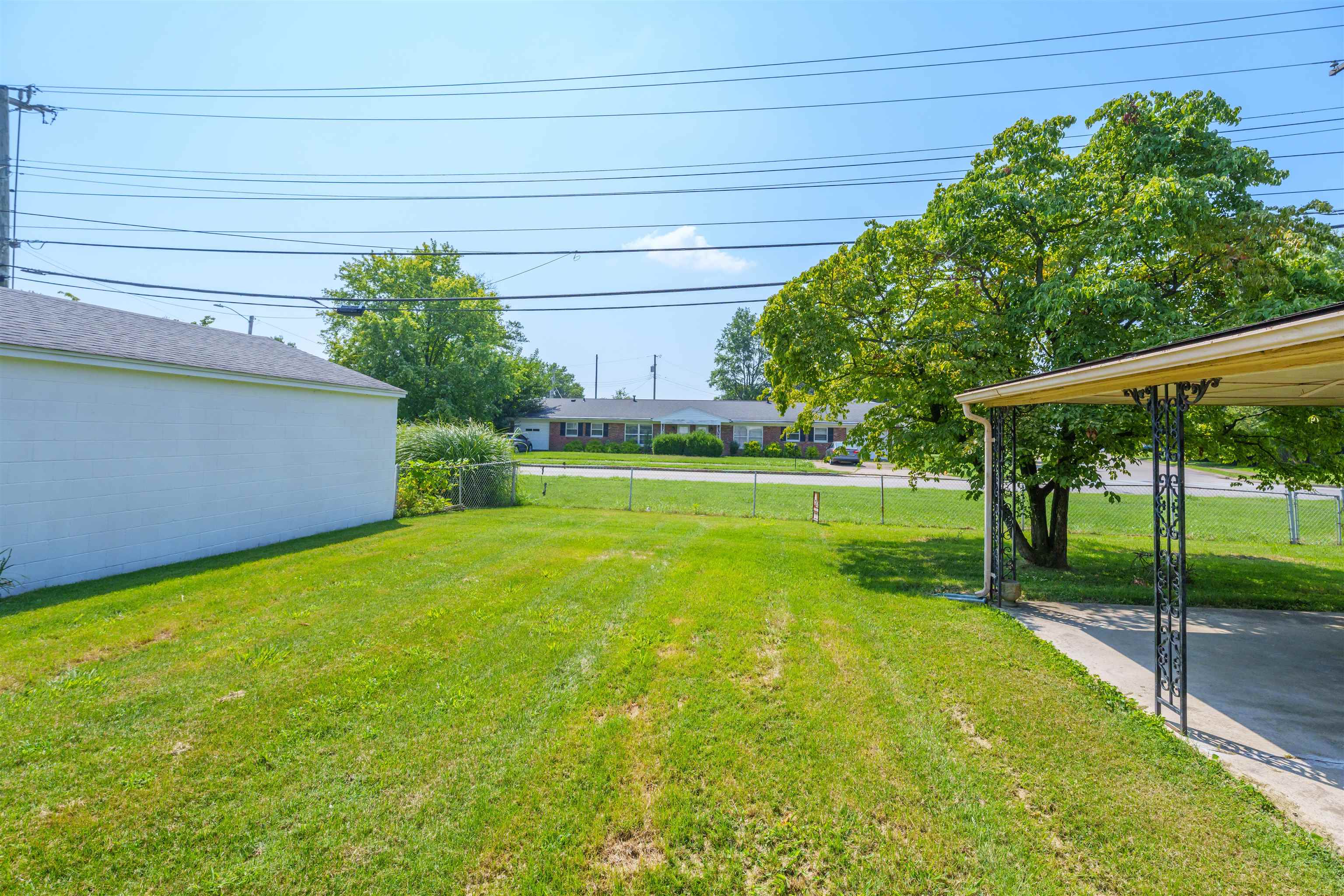 1912 Wyandotte Avenue, Owensboro, Kentucky 42301, 3 Bedrooms Bedrooms, ,1 BathroomBathrooms,Single Family Residence,For Sale,Wyandotte Avenue,90313