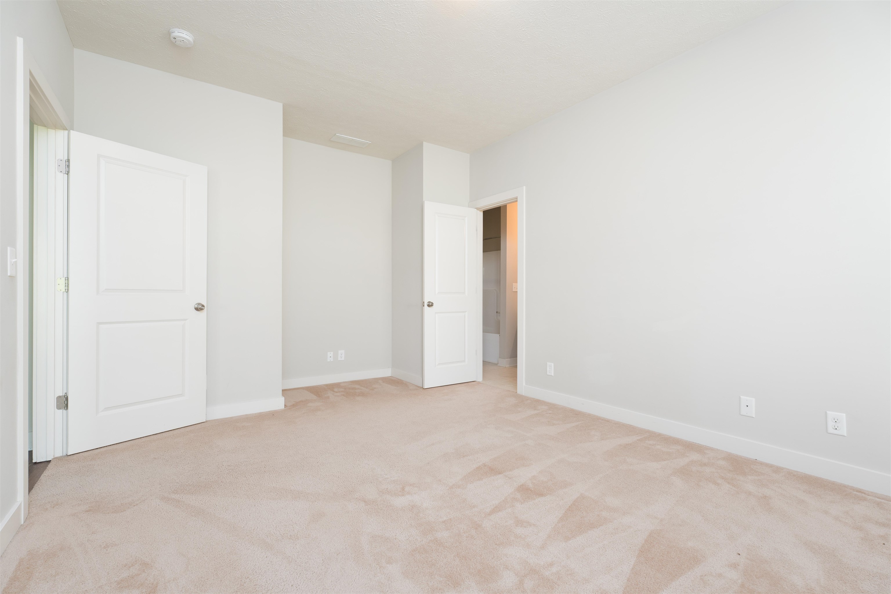 2101 Meadowhill Ln, Utica, Kentucky 42376, 3 Bedrooms Bedrooms, ,2 BathroomsBathrooms,Single Family Residence,For Sale,Meadowhill Ln,90314