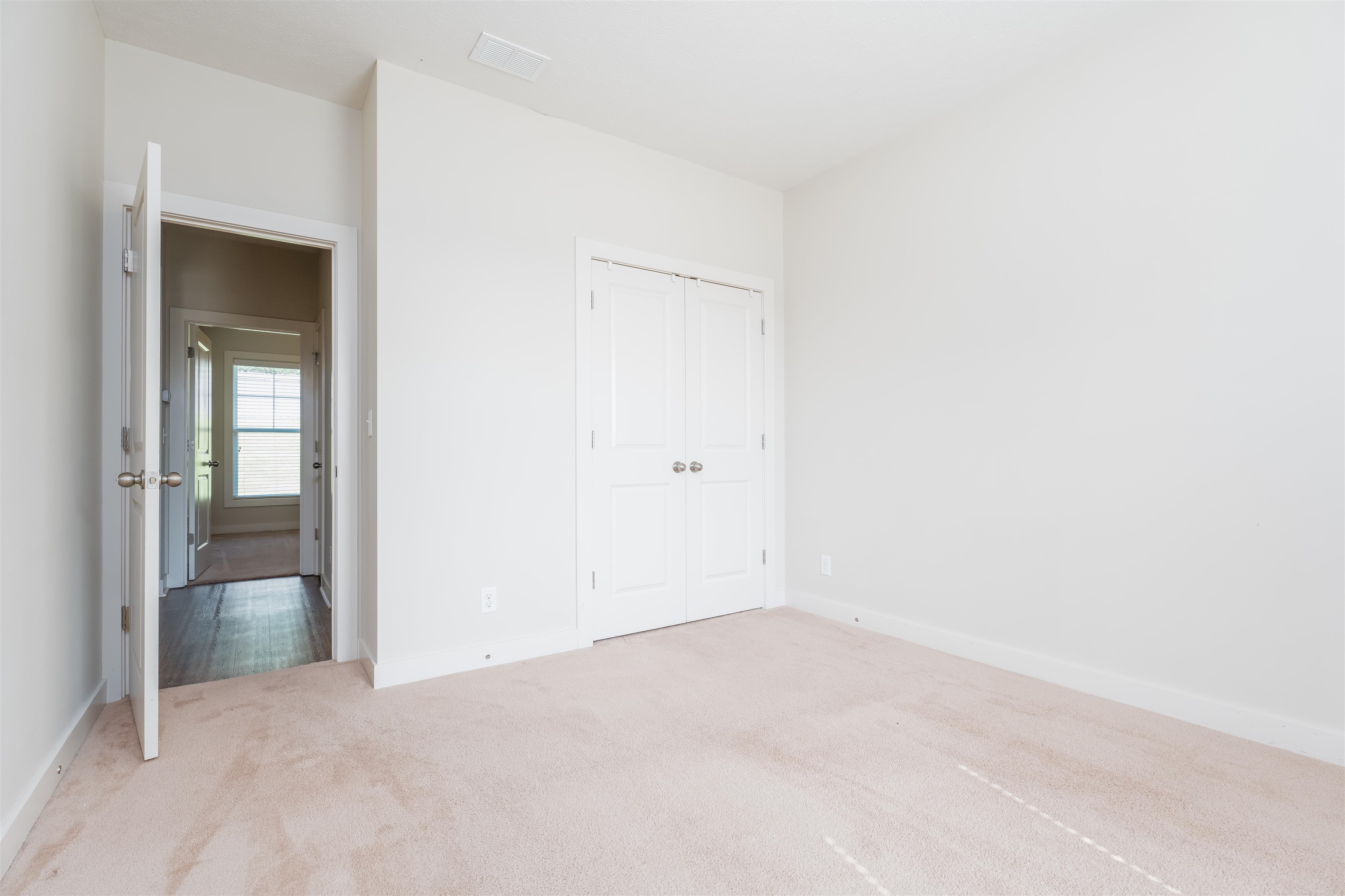 2101 Meadowhill Ln, Utica, Kentucky 42376, 3 Bedrooms Bedrooms, ,2 BathroomsBathrooms,Single Family Residence,For Sale,Meadowhill Ln,90314