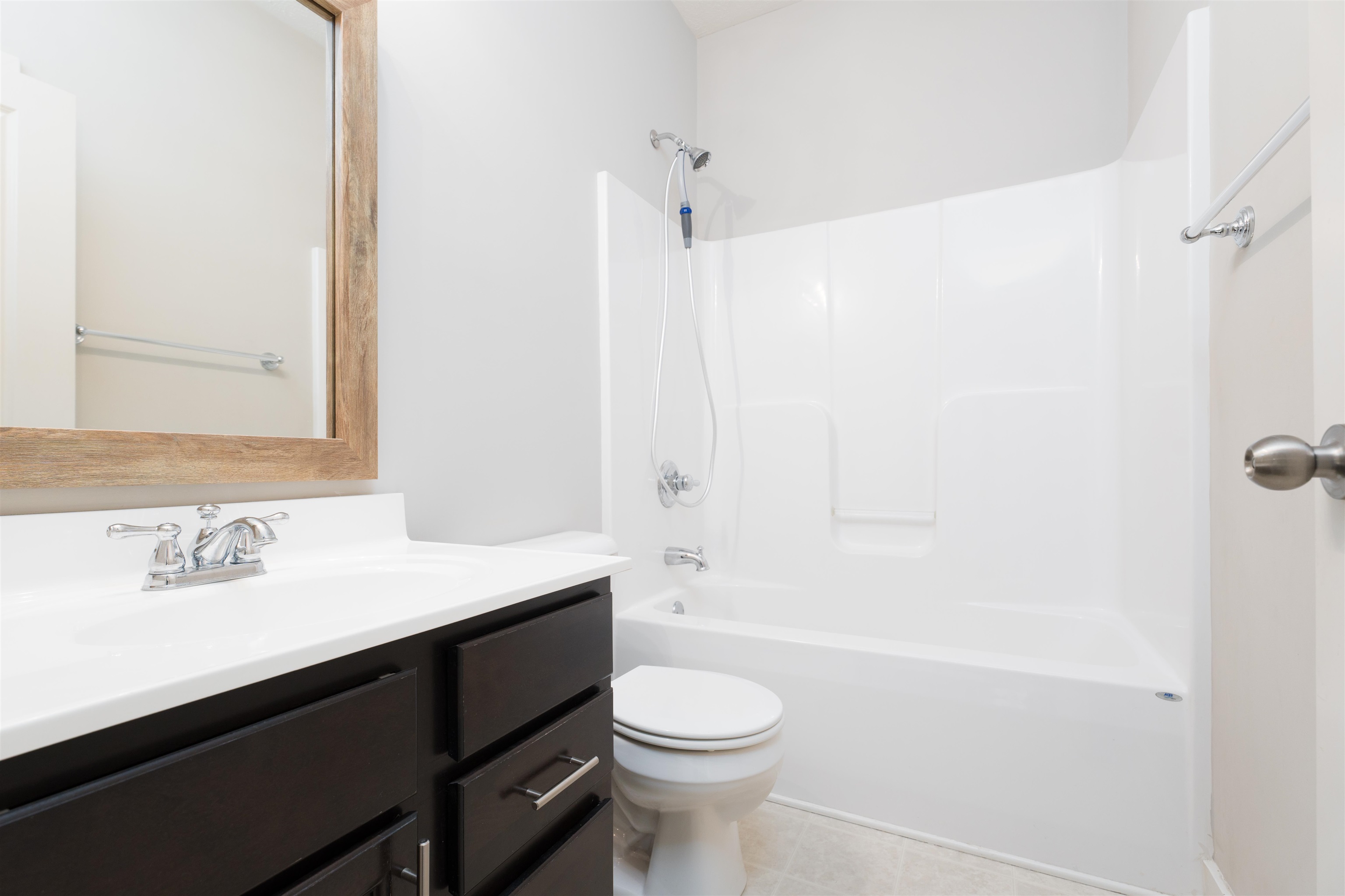 2101 Meadowhill Ln, Utica, Kentucky 42376, 3 Bedrooms Bedrooms, ,2 BathroomsBathrooms,Single Family Residence,For Sale,Meadowhill Ln,90314