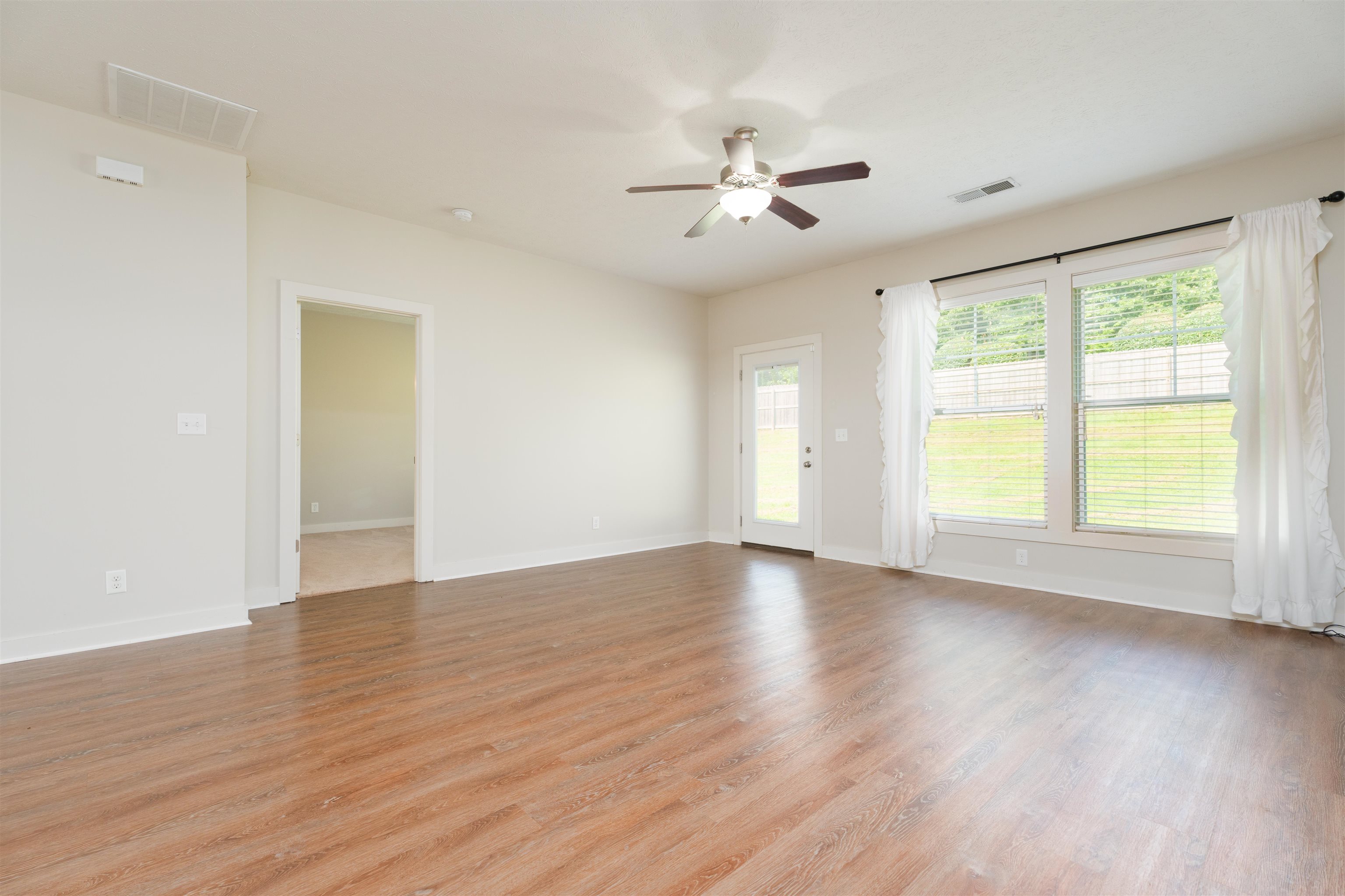 2101 Meadowhill Ln, Utica, Kentucky 42376, 3 Bedrooms Bedrooms, ,2 BathroomsBathrooms,Single Family Residence,For Sale,Meadowhill Ln,90314
