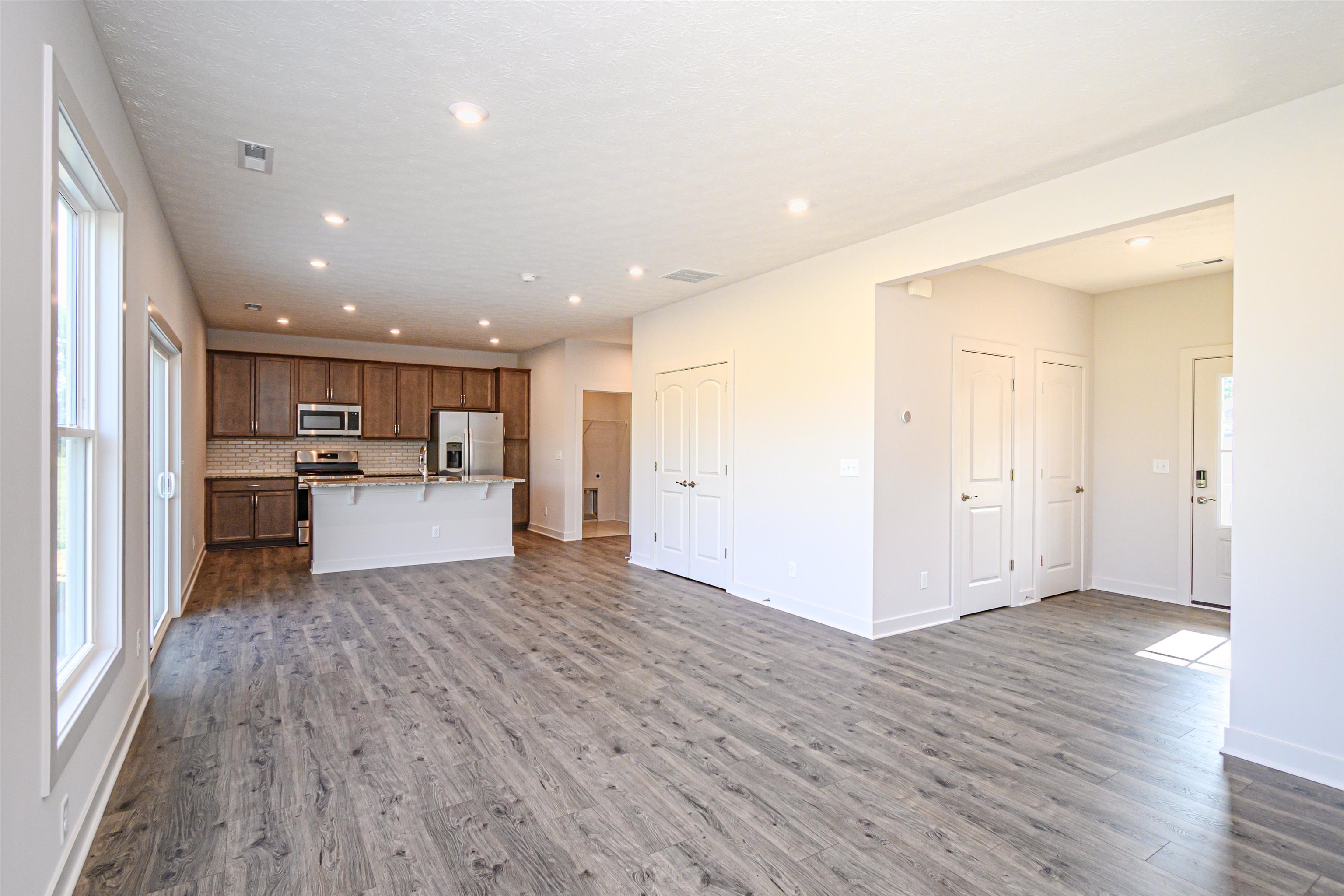 639 Alabaster Ln, Owensboro, Kentucky 42301, 3 Bedrooms Bedrooms, ,2 BathroomsBathrooms,Single Family Residence,For Sale,Alabaster Ln,90315