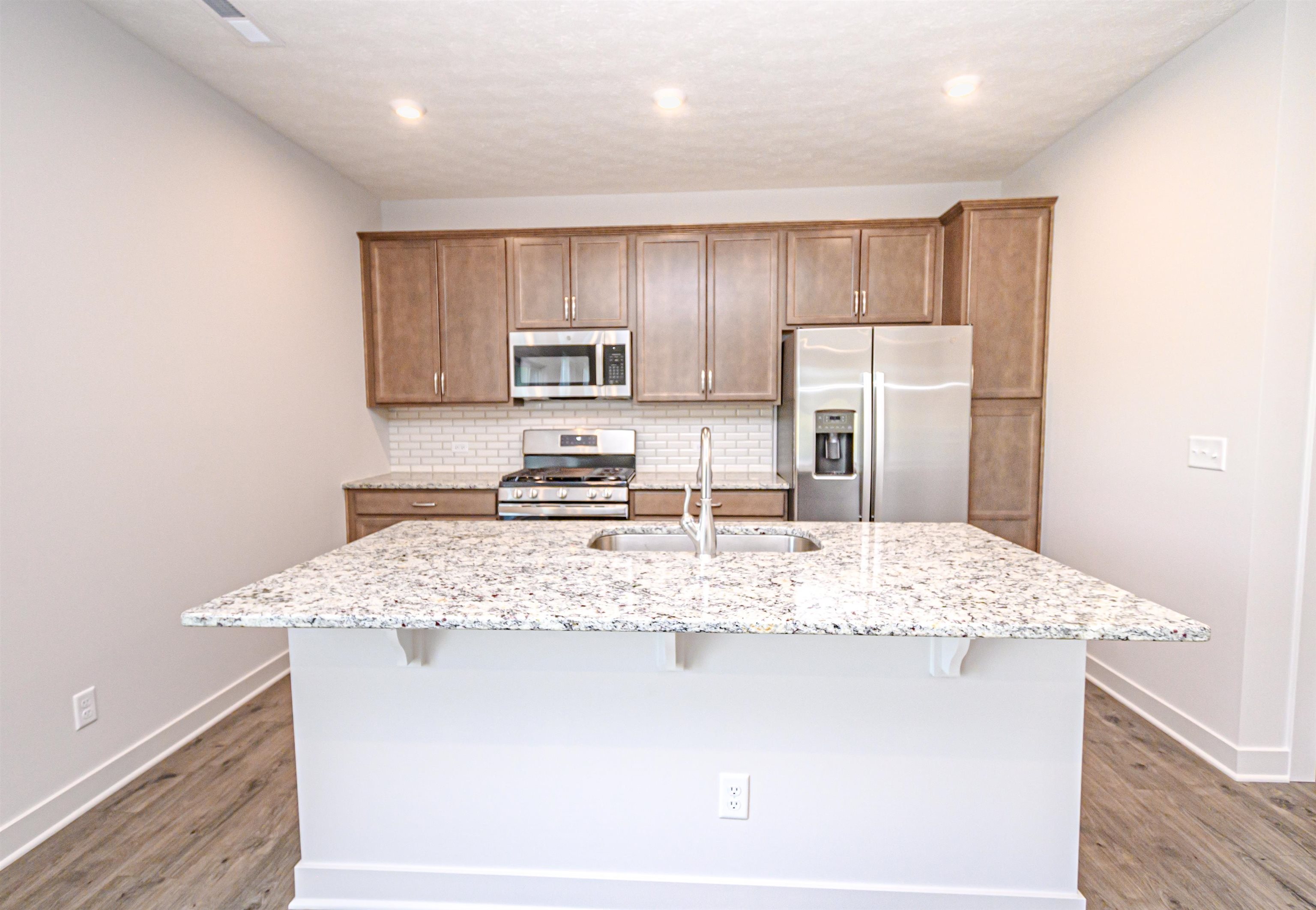 639 Alabaster Ln, Owensboro, Kentucky 42301, 3 Bedrooms Bedrooms, ,2 BathroomsBathrooms,Single Family Residence,For Sale,Alabaster Ln,90315