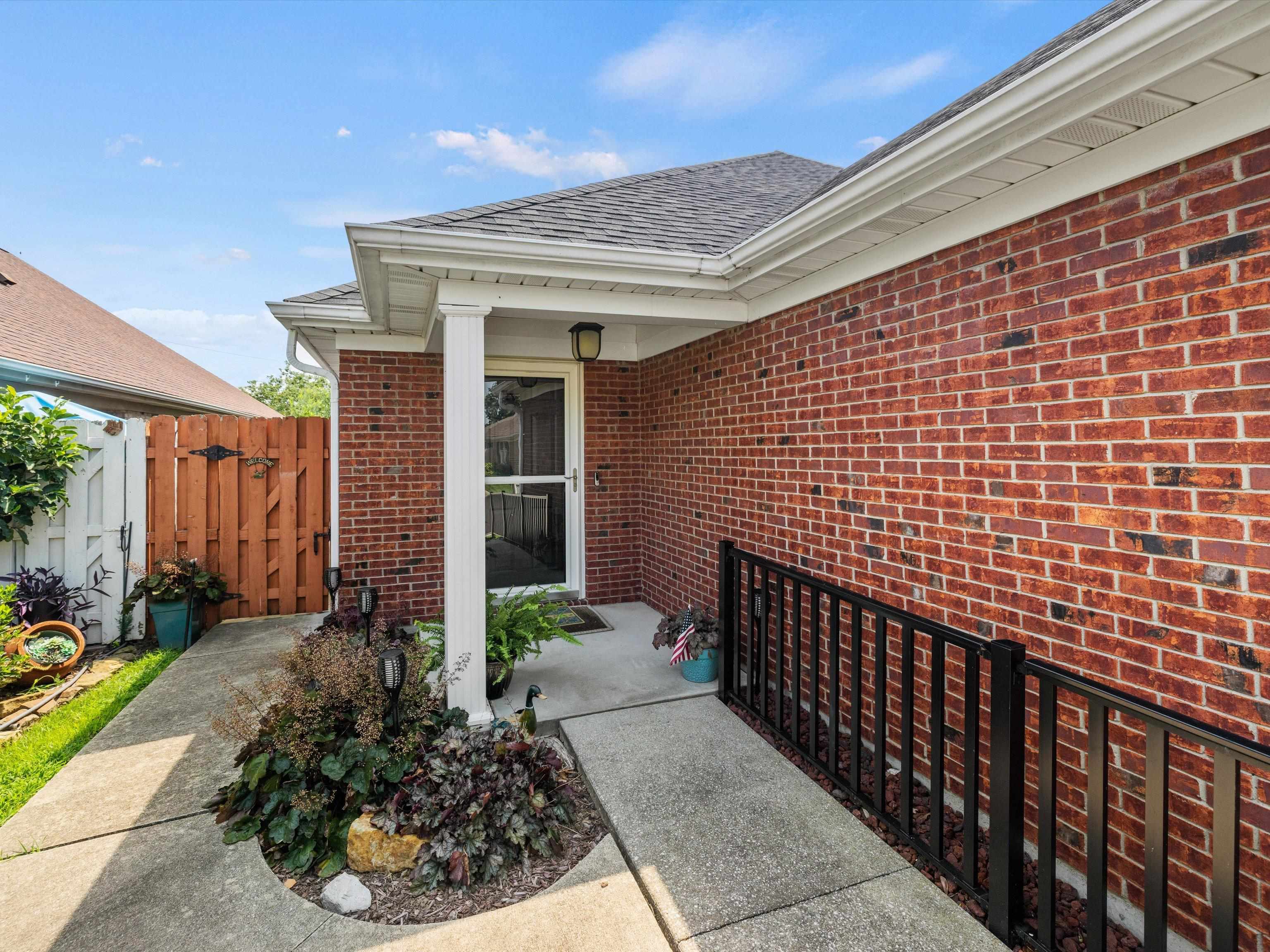 2303 Triple Crown Way, Owensboro, Kentucky 42301, 2 Bedrooms Bedrooms, ,2 BathroomsBathrooms,Single Family Residence,For Sale,Triple Crown Way,90321