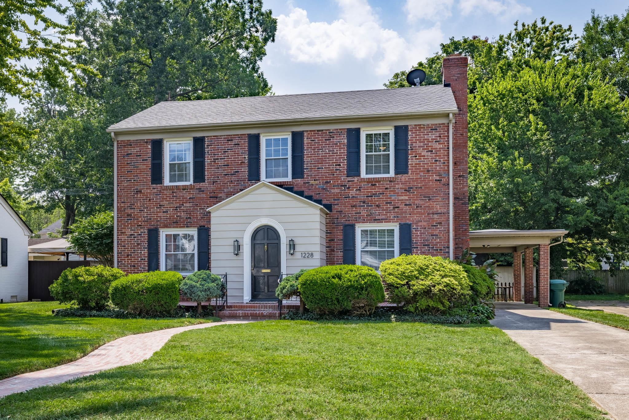 1228 Cary Court, Owensboro, Kentucky 42301, 4 Bedrooms Bedrooms, ,2 BathroomsBathrooms,Single Family Residence,For Sale,Cary Court,90324