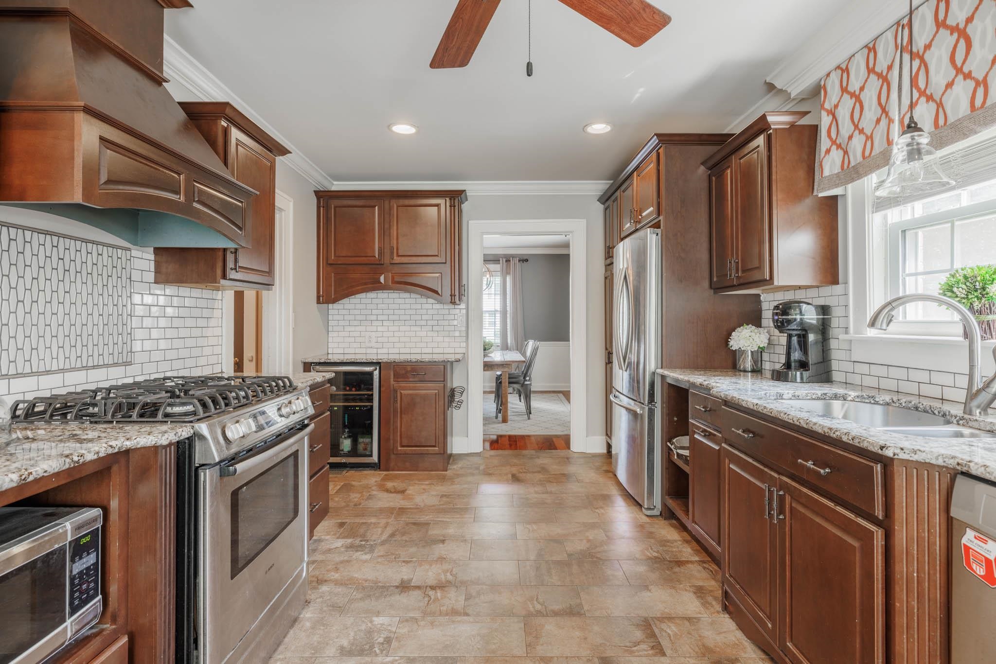 1228 Cary Court, Owensboro, Kentucky 42301, 4 Bedrooms Bedrooms, ,2 BathroomsBathrooms,Single Family Residence,For Sale,Cary Court,90324