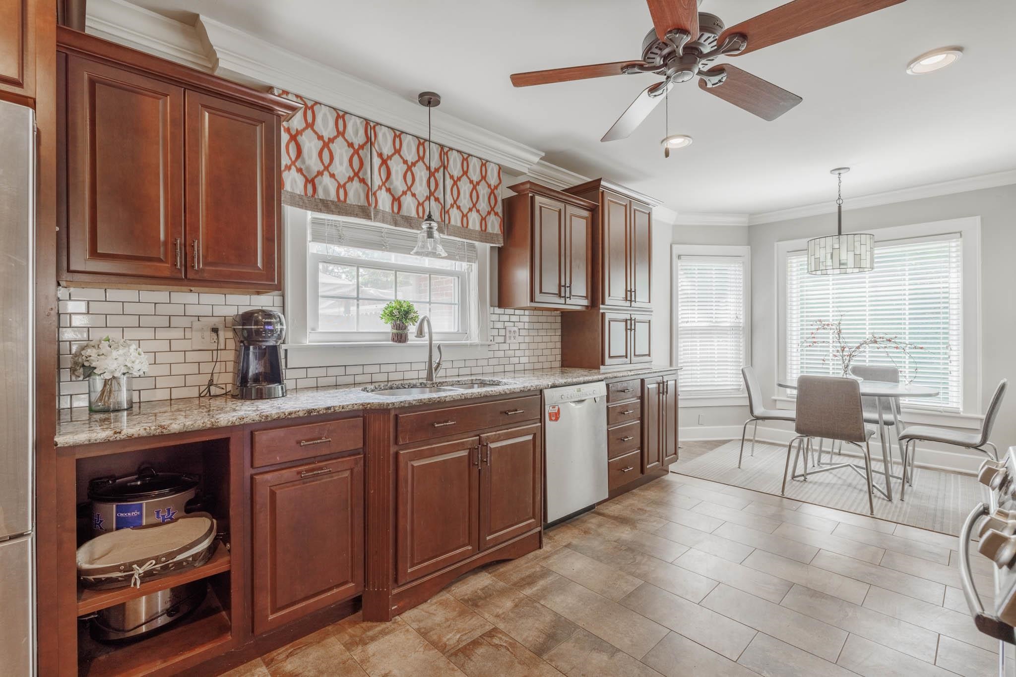 1228 Cary Court, Owensboro, Kentucky 42301, 4 Bedrooms Bedrooms, ,2 BathroomsBathrooms,Single Family Residence,For Sale,Cary Court,90324