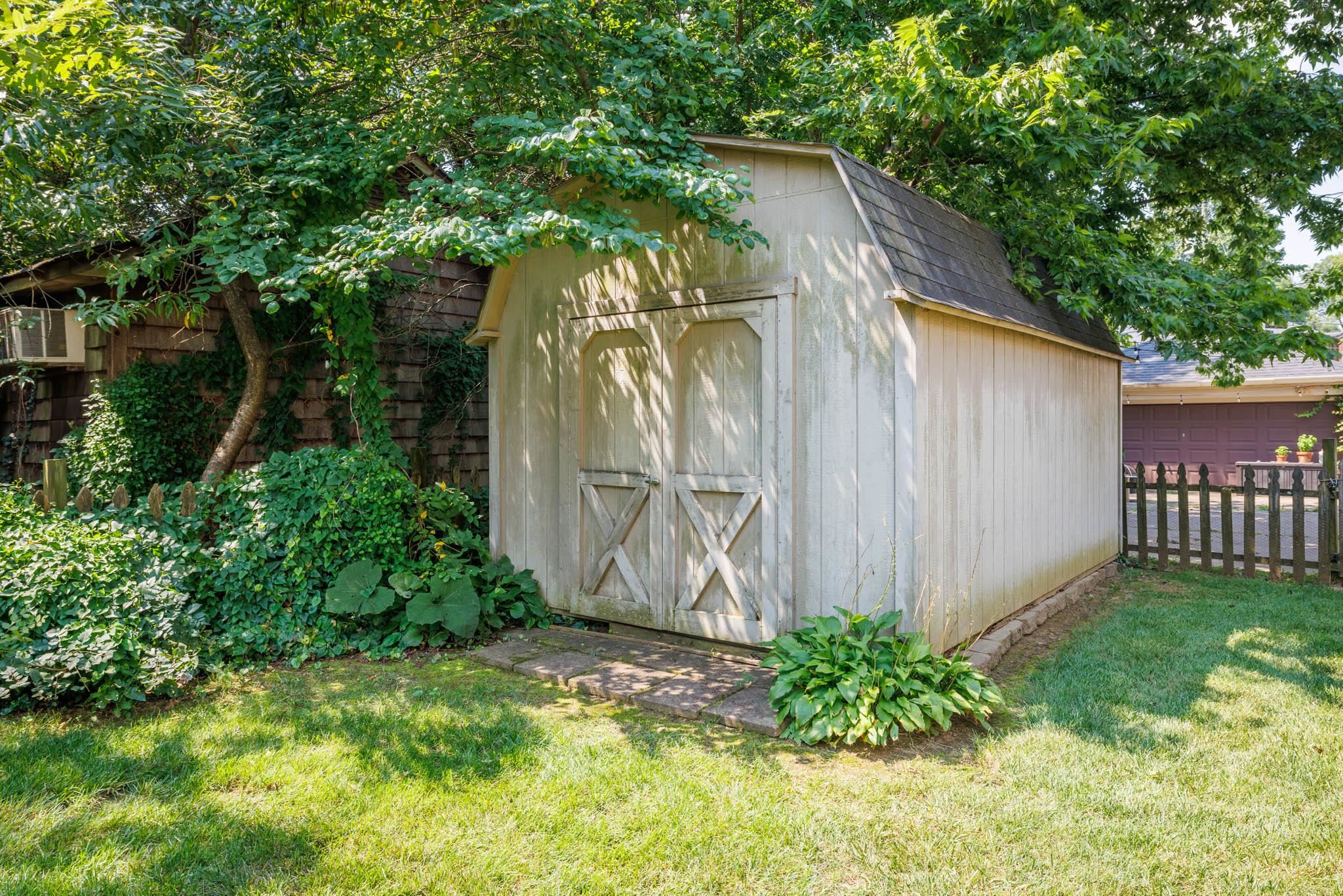 1228 Cary Court, Owensboro, Kentucky 42301, 4 Bedrooms Bedrooms, ,2 BathroomsBathrooms,Single Family Residence,For Sale,Cary Court,90324