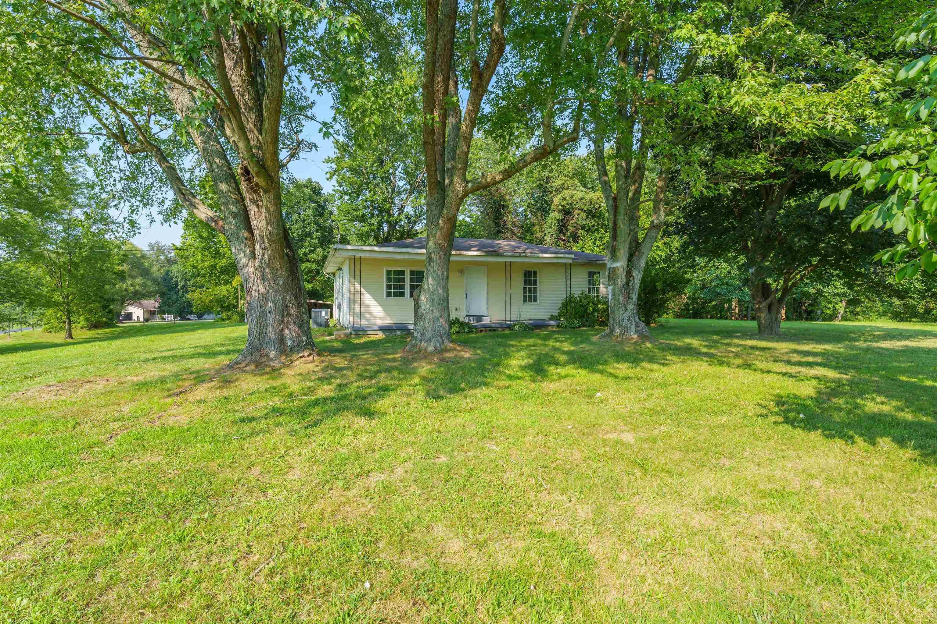 7999 HWY 144, Philpot, Kentucky 42366, 3 Bedrooms Bedrooms, ,2 BathroomsBathrooms,Single Family Residence,For Sale,HWY 144,90326