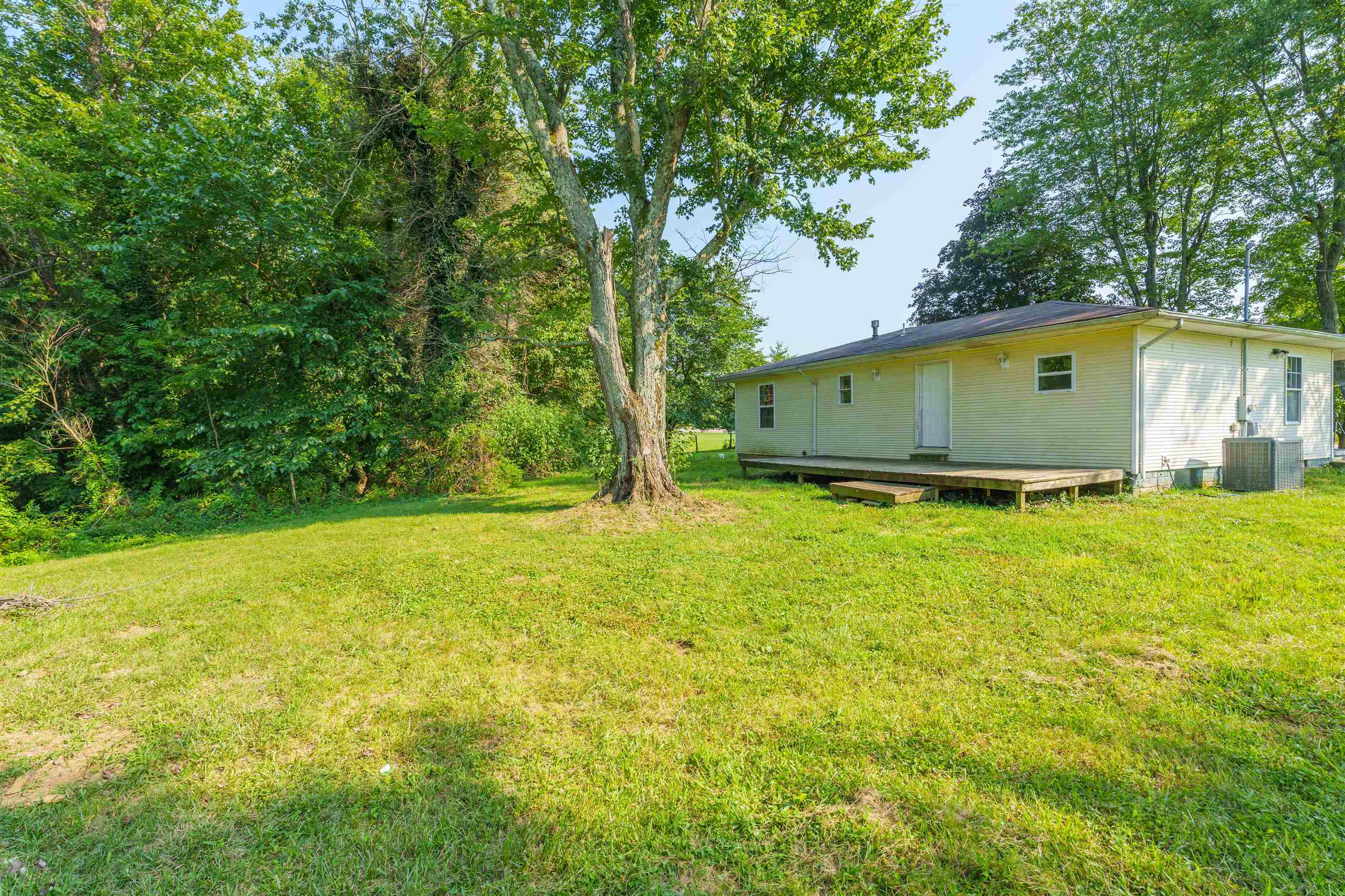 7999 HWY 144, Philpot, Kentucky 42366, 3 Bedrooms Bedrooms, ,2 BathroomsBathrooms,Single Family Residence,For Sale,HWY 144,90326