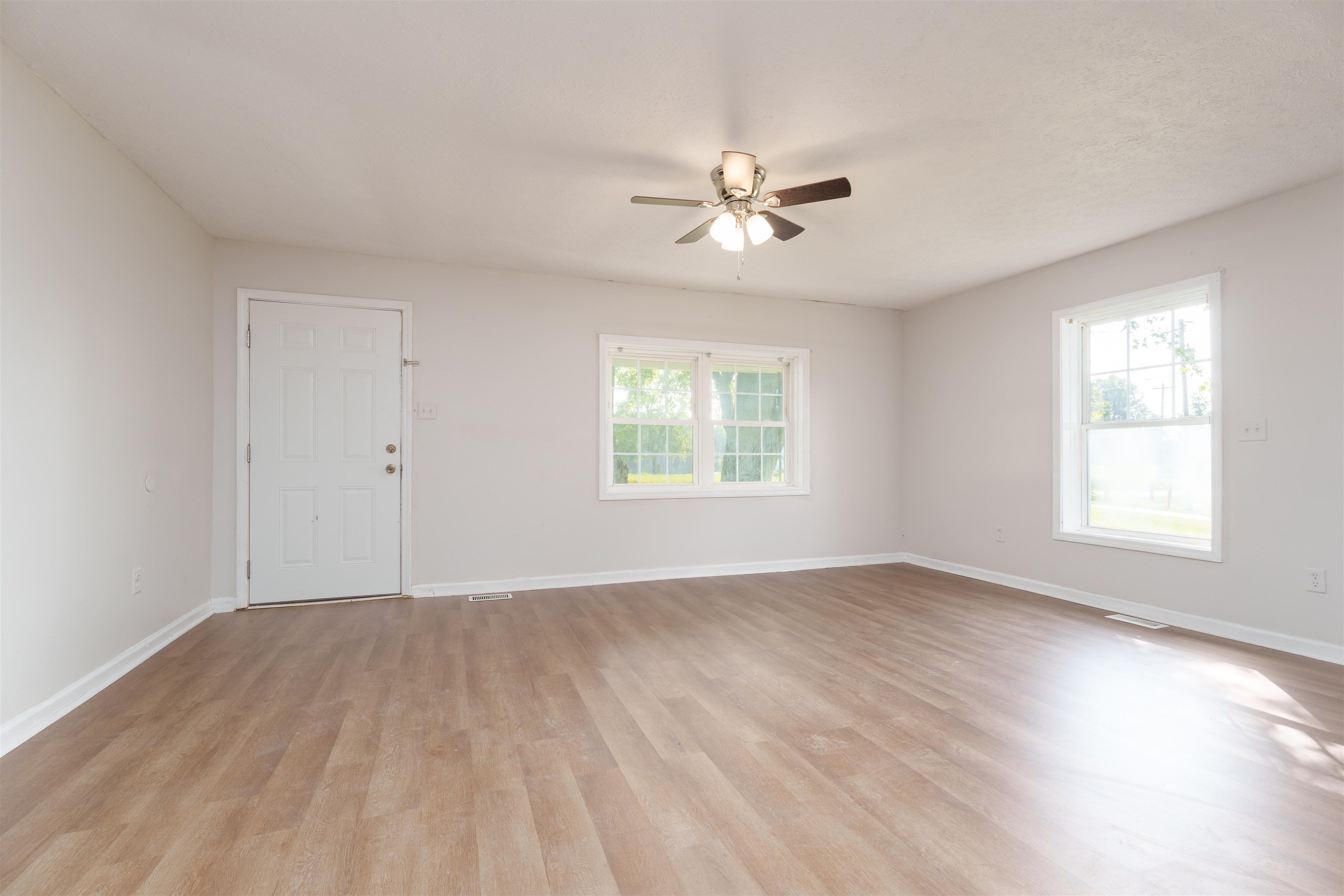 7999 HWY 144, Philpot, Kentucky 42366, 3 Bedrooms Bedrooms, ,2 BathroomsBathrooms,Single Family Residence,For Sale,HWY 144,90326