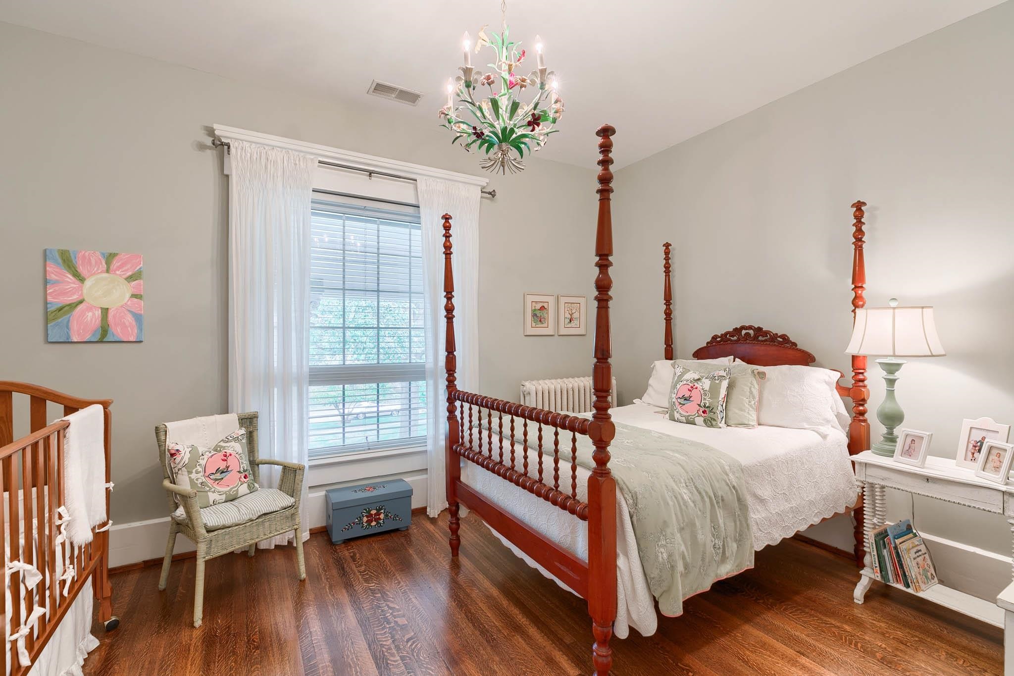 320 Maple Ave, Owensboro, Kentucky 42301-5007, 6 Bedrooms Bedrooms, ,4 BathroomsBathrooms,Single Family Residence,For Sale,Maple Ave,90329