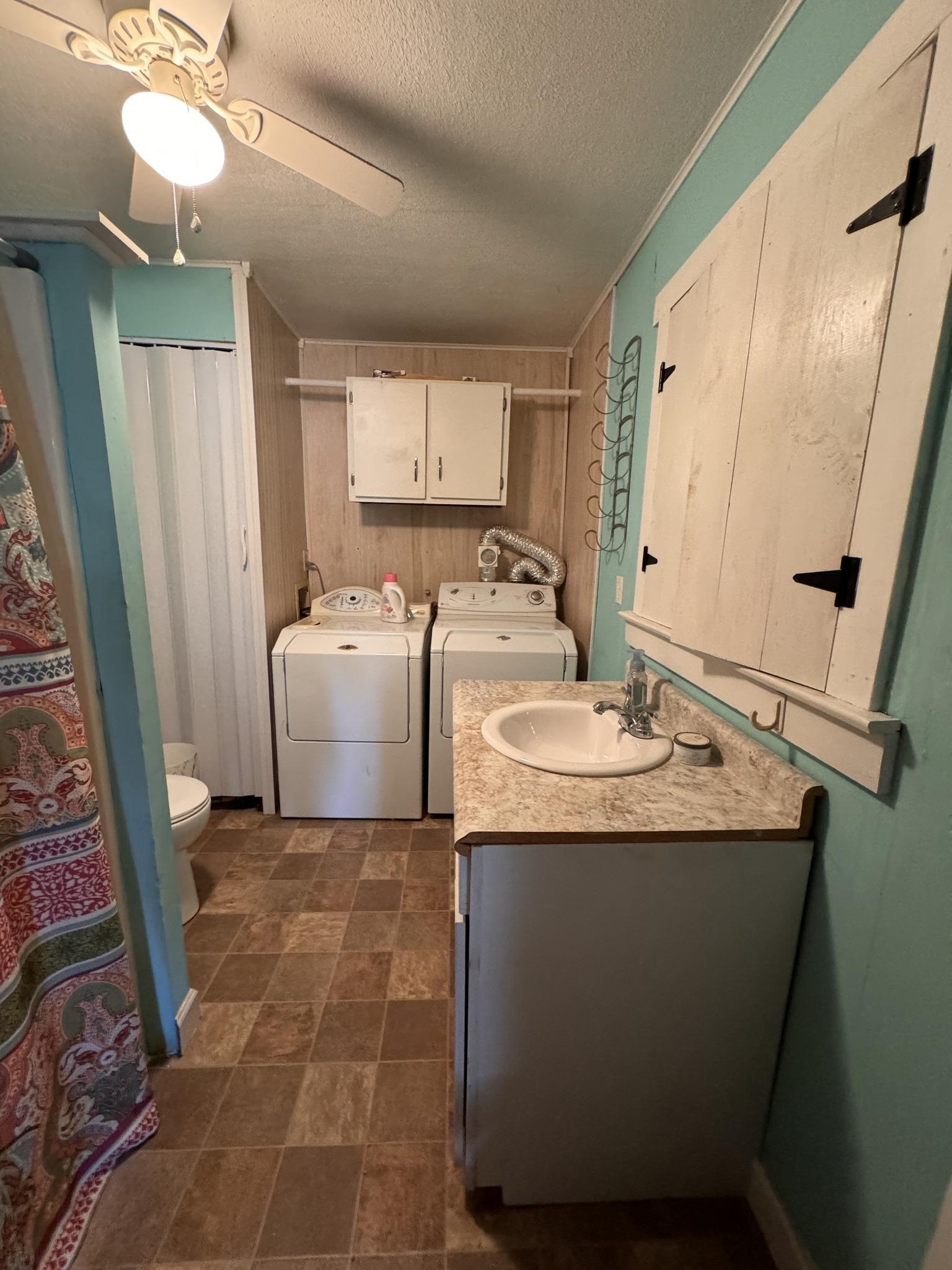 890 Pell Street, Lewisport, Kentucky 42351, 2 Bedrooms Bedrooms, ,1 BathroomBathrooms,Single Family Residence,For Sale,Pell Street,90330