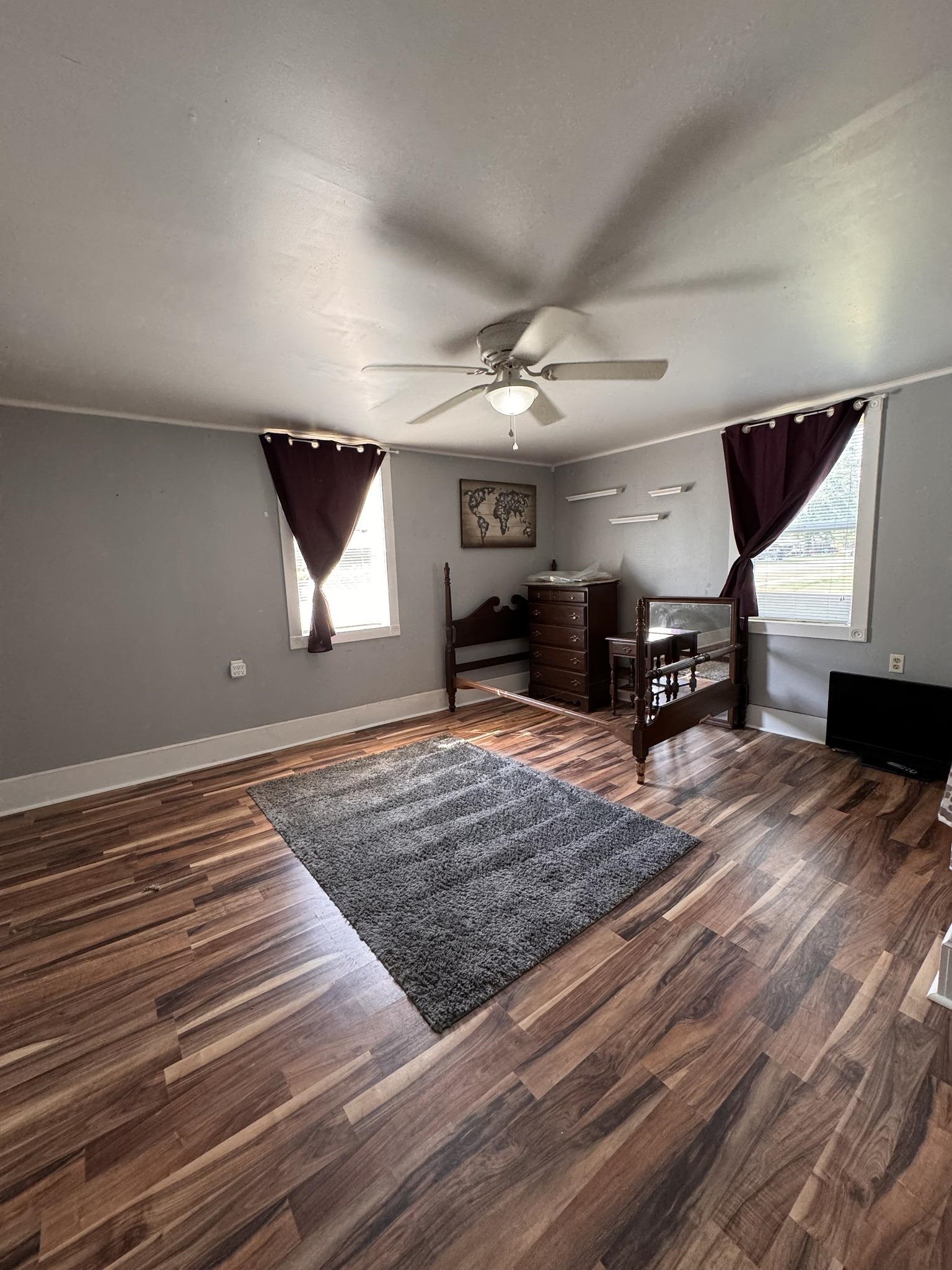 890 Pell Street, Lewisport, Kentucky 42351, 2 Bedrooms Bedrooms, ,1 BathroomBathrooms,Single Family Residence,For Sale,Pell Street,90330