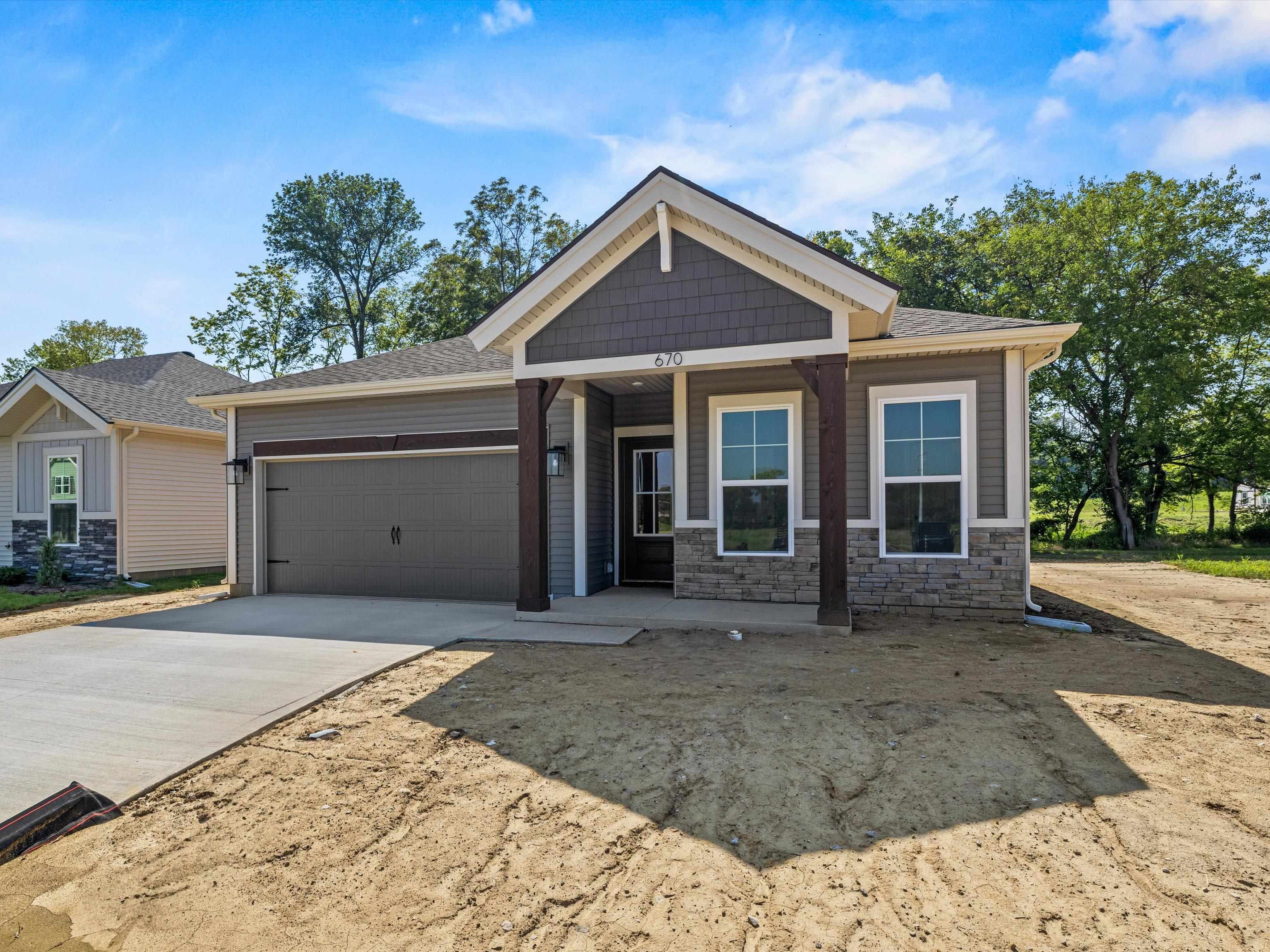 670 Alabaster Lane, Owensboro, Kentucky 42301, 3 Bedrooms Bedrooms, ,2 BathroomsBathrooms,Single Family Residence,For Sale,Alabaster Lane,90331