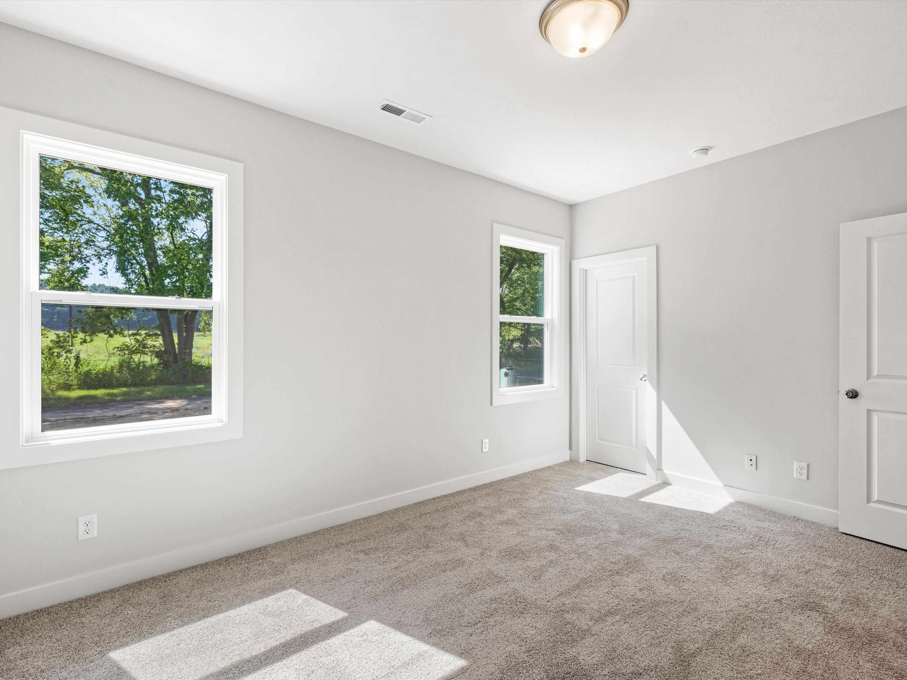 670 Alabaster Lane, Owensboro, Kentucky 42301, 3 Bedrooms Bedrooms, ,2 BathroomsBathrooms,Single Family Residence,For Sale,Alabaster Lane,90331