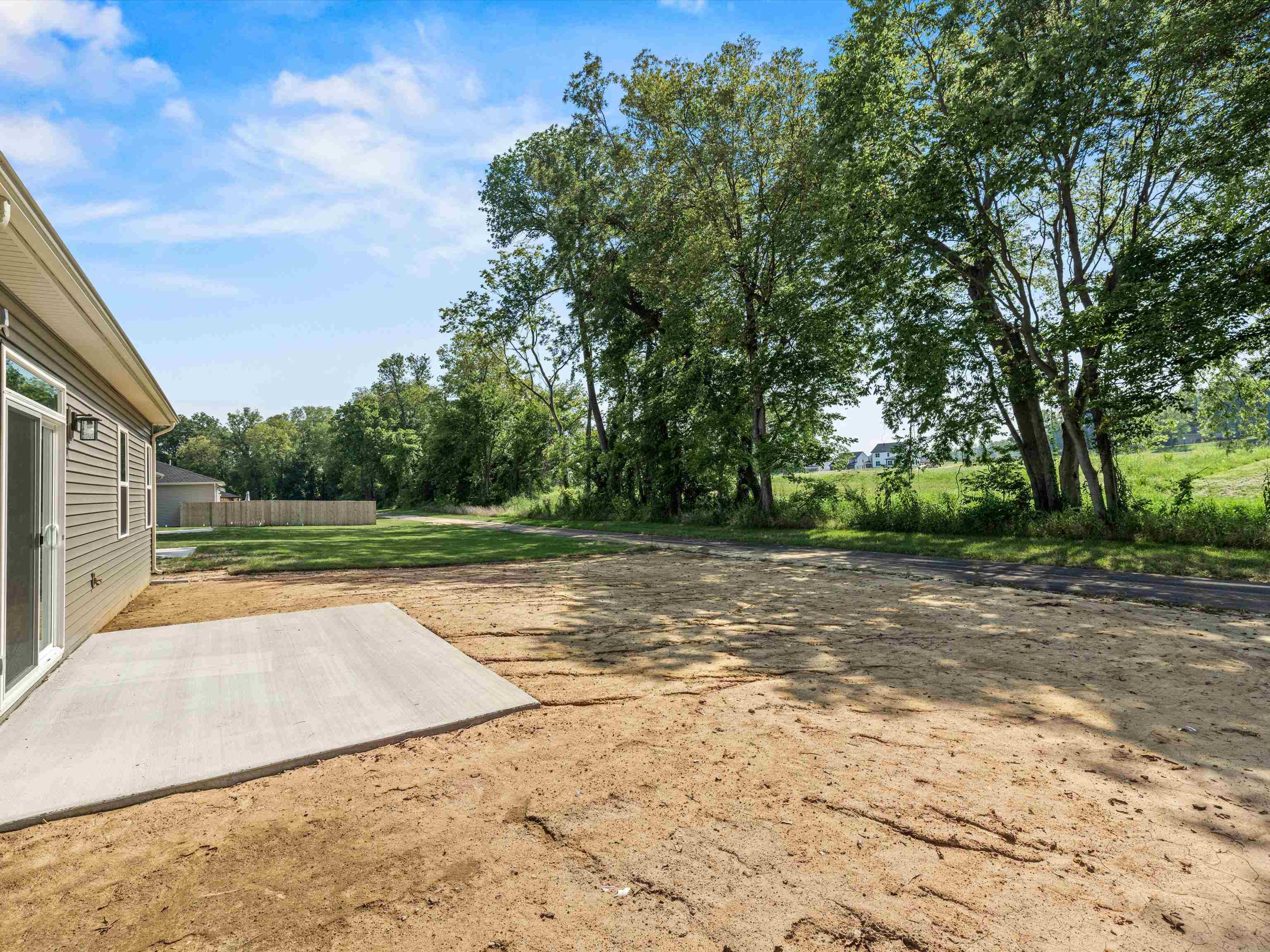 670 Alabaster Lane, Owensboro, Kentucky 42301, 3 Bedrooms Bedrooms, ,2 BathroomsBathrooms,Single Family Residence,For Sale,Alabaster Lane,90331
